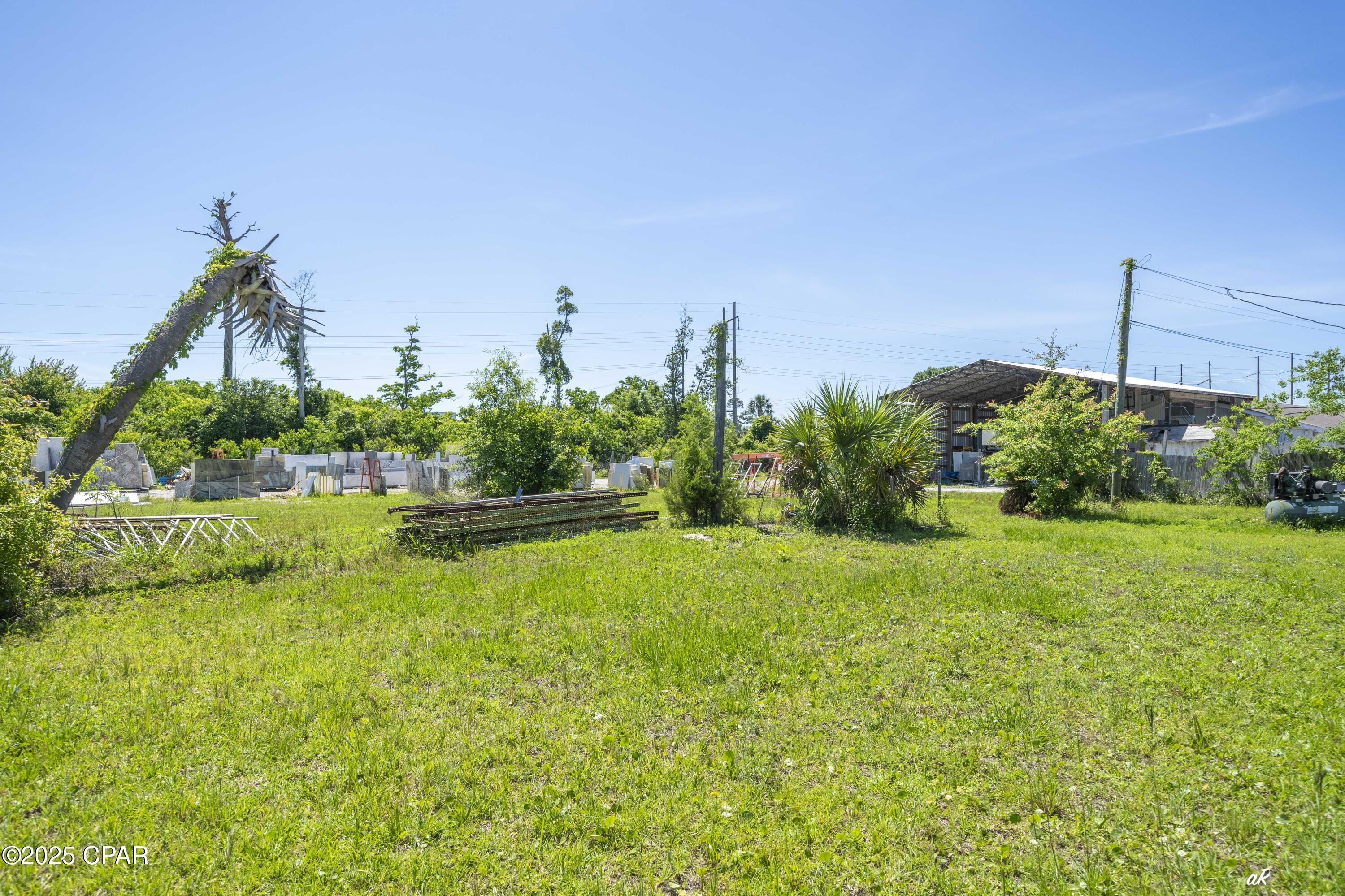 main property photo 35