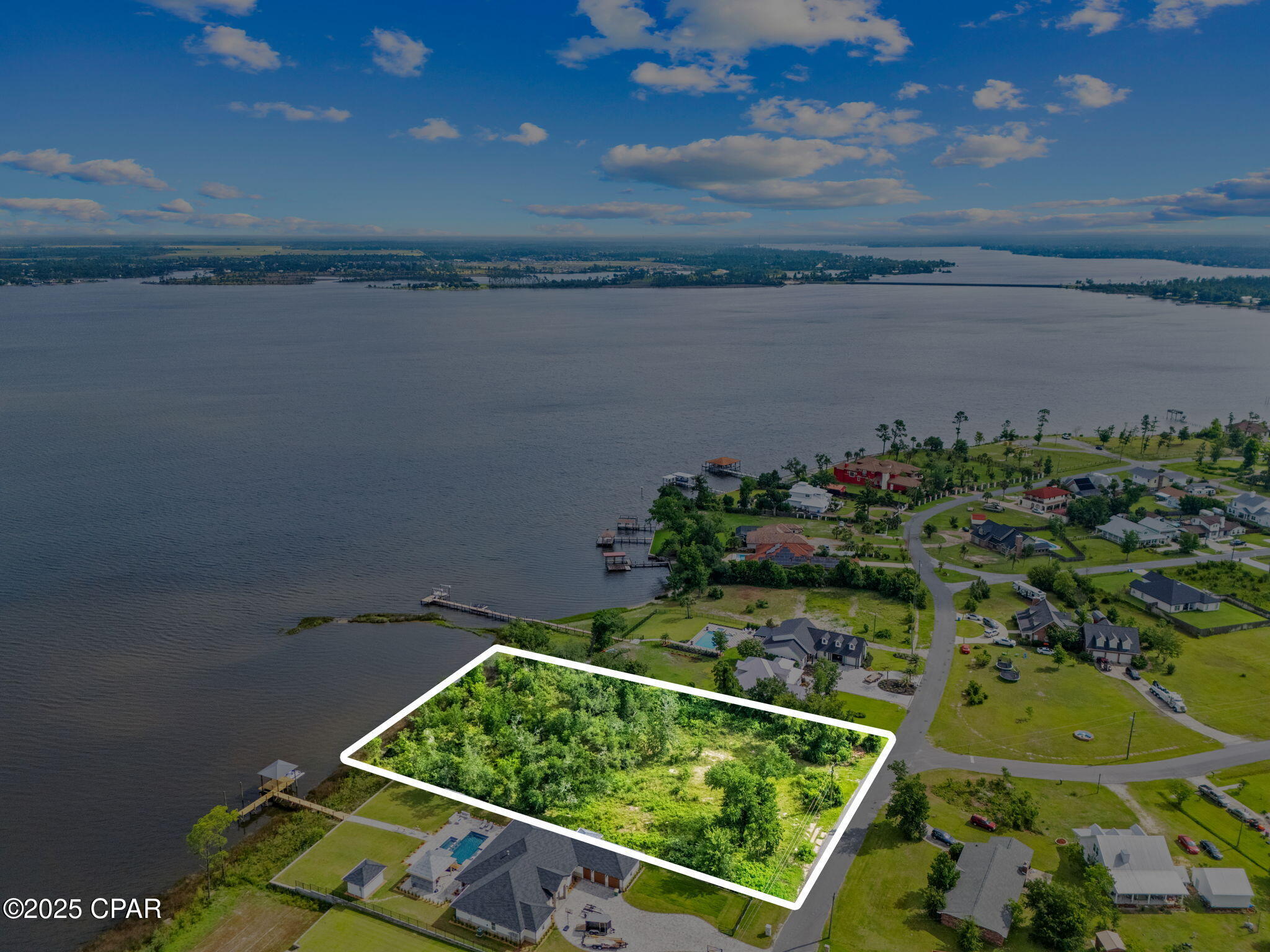 main property photo 10