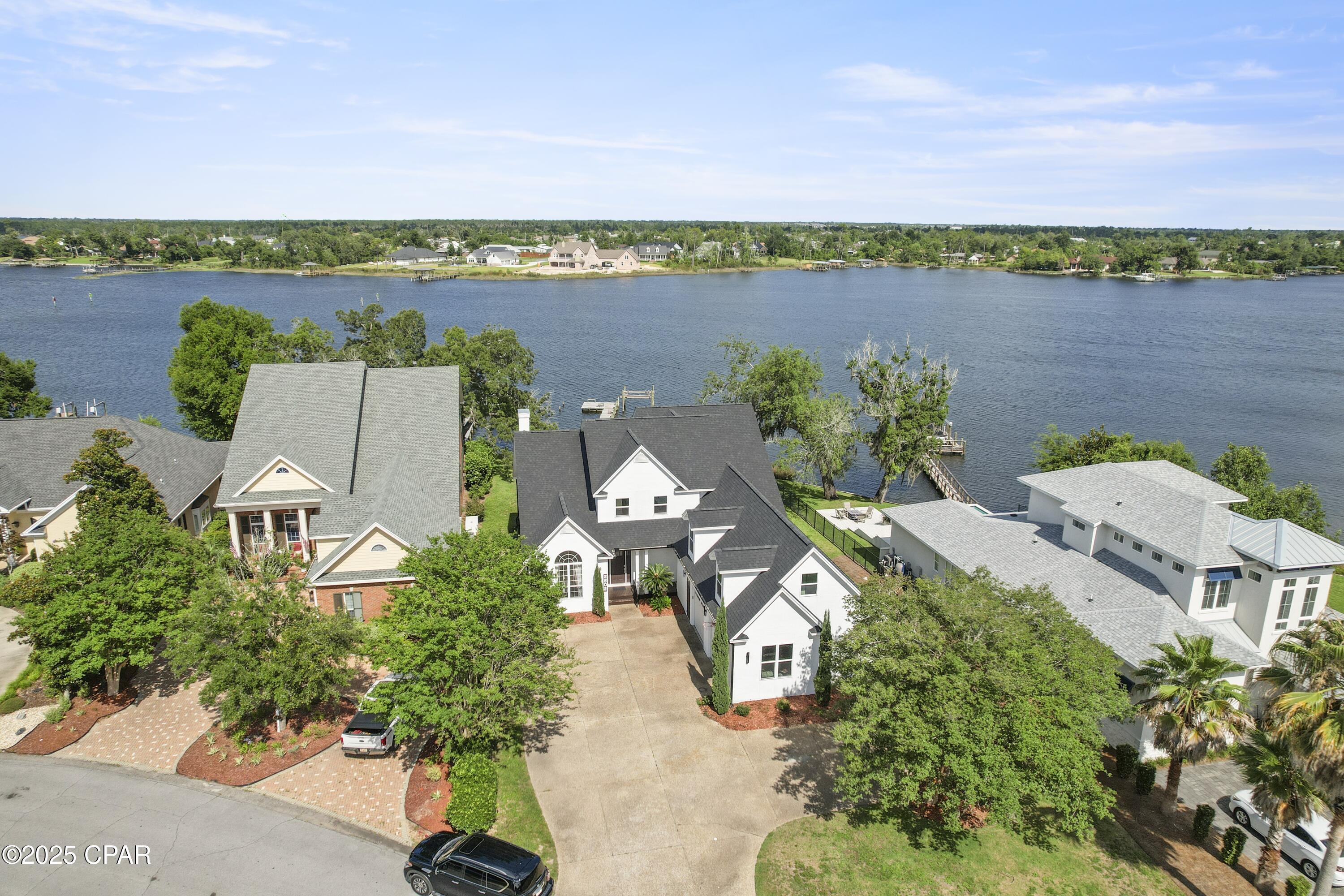 main property photo 22