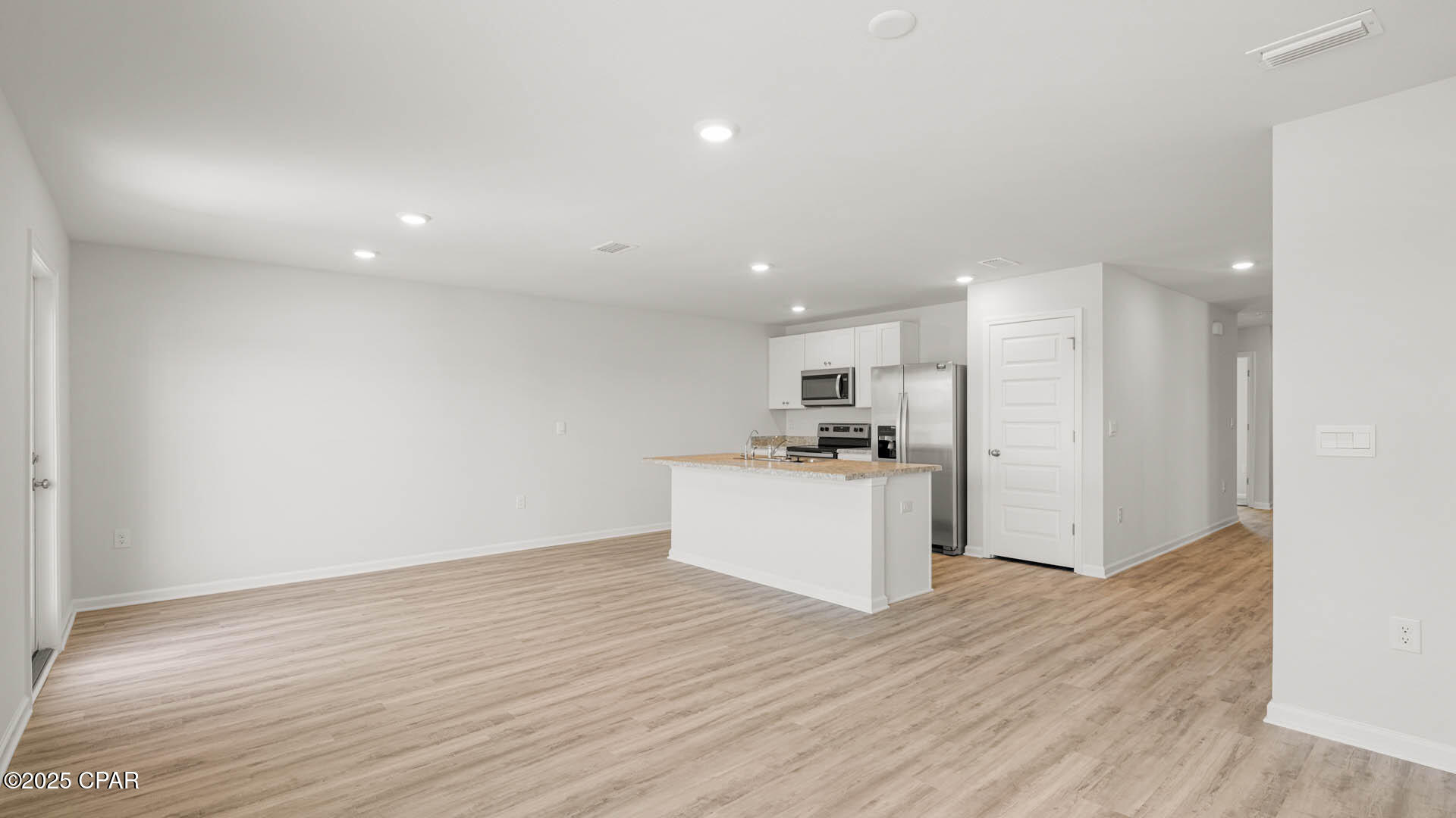 property viewer photo 17