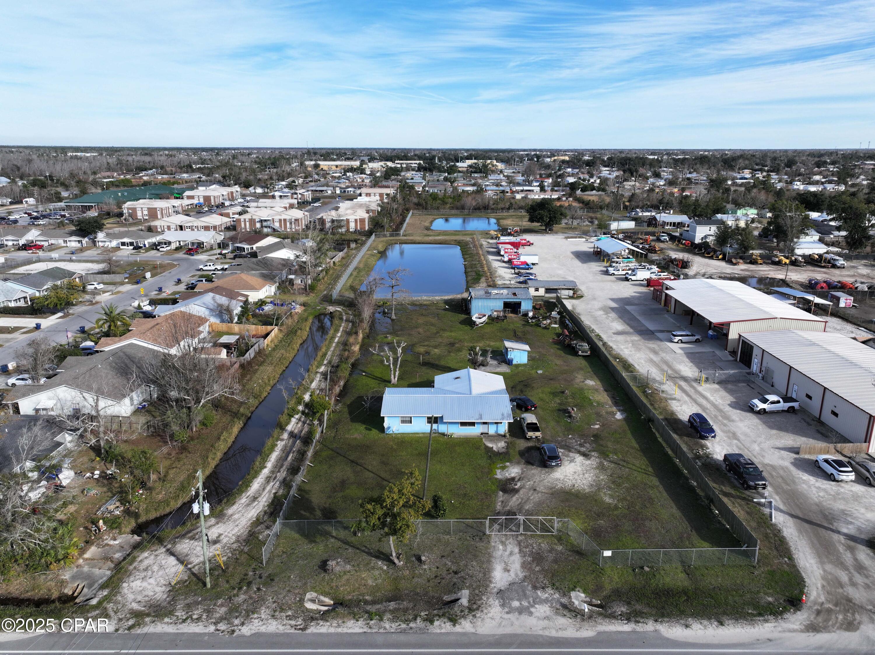 main property photo 24