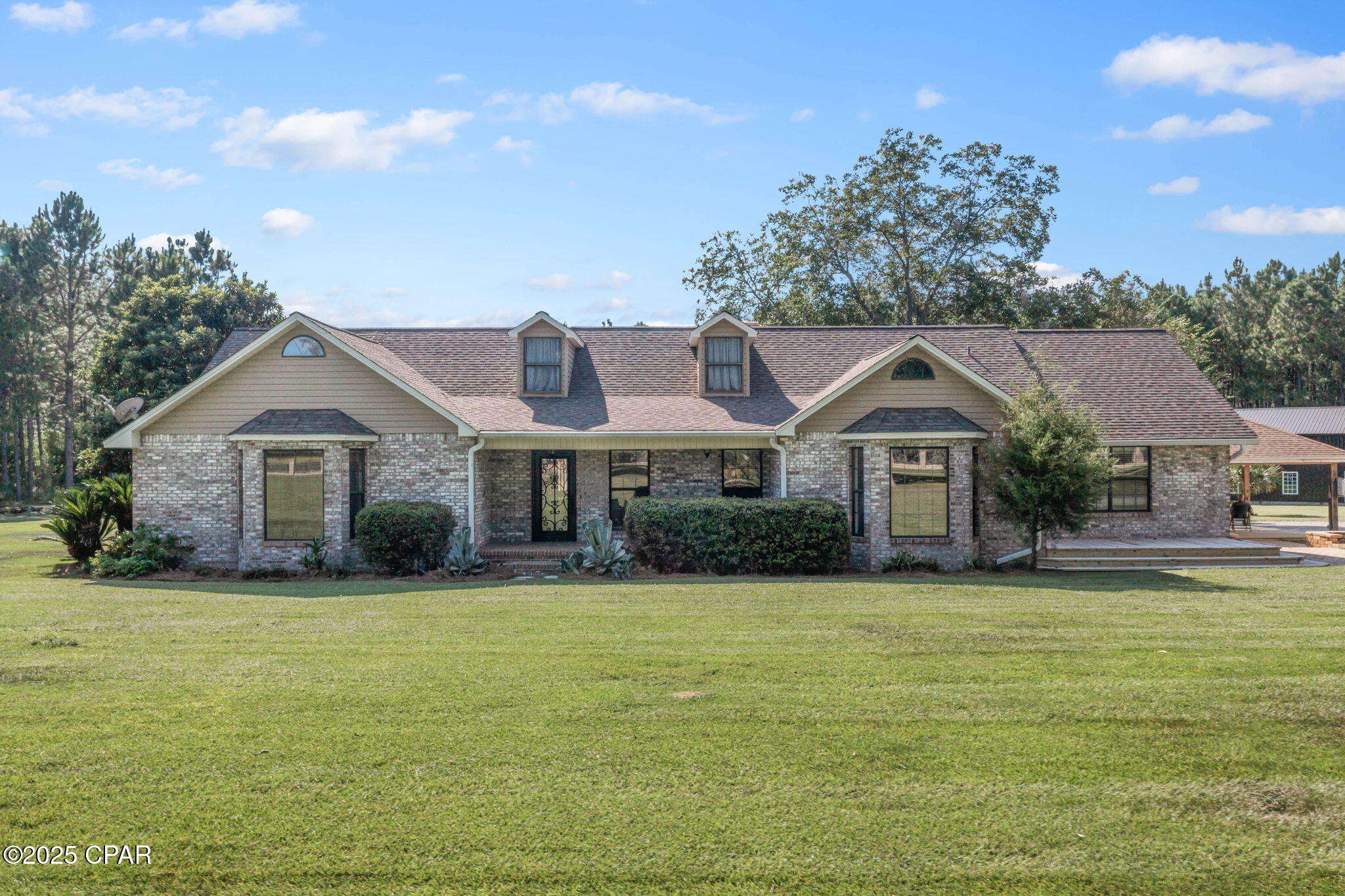 main property photo 30