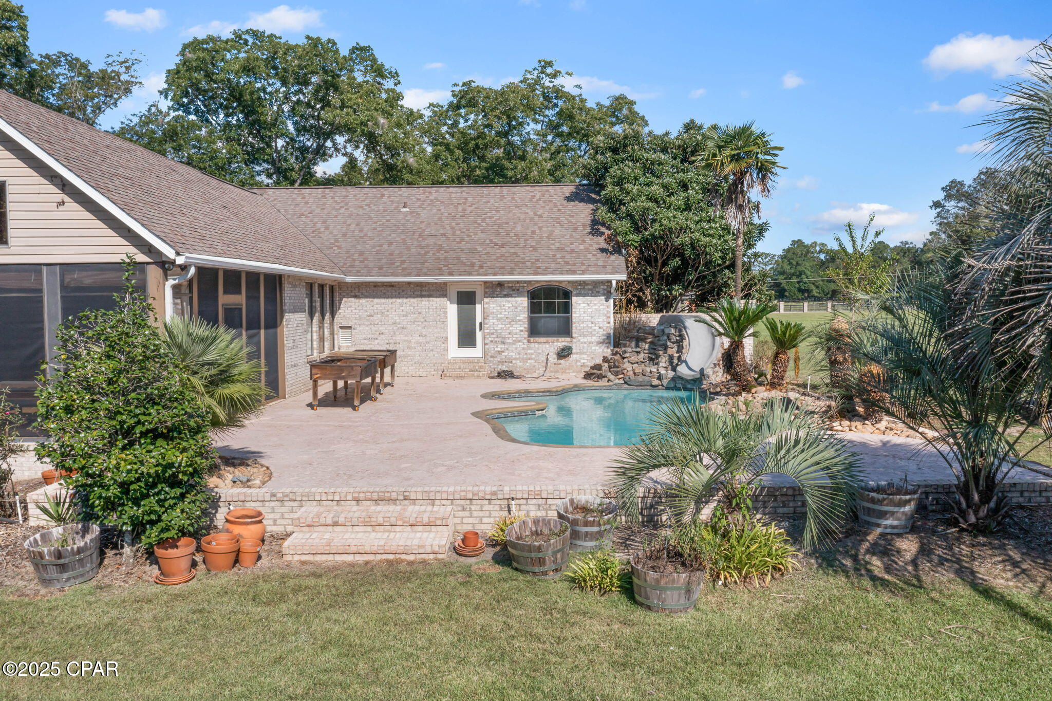 main property photo 59