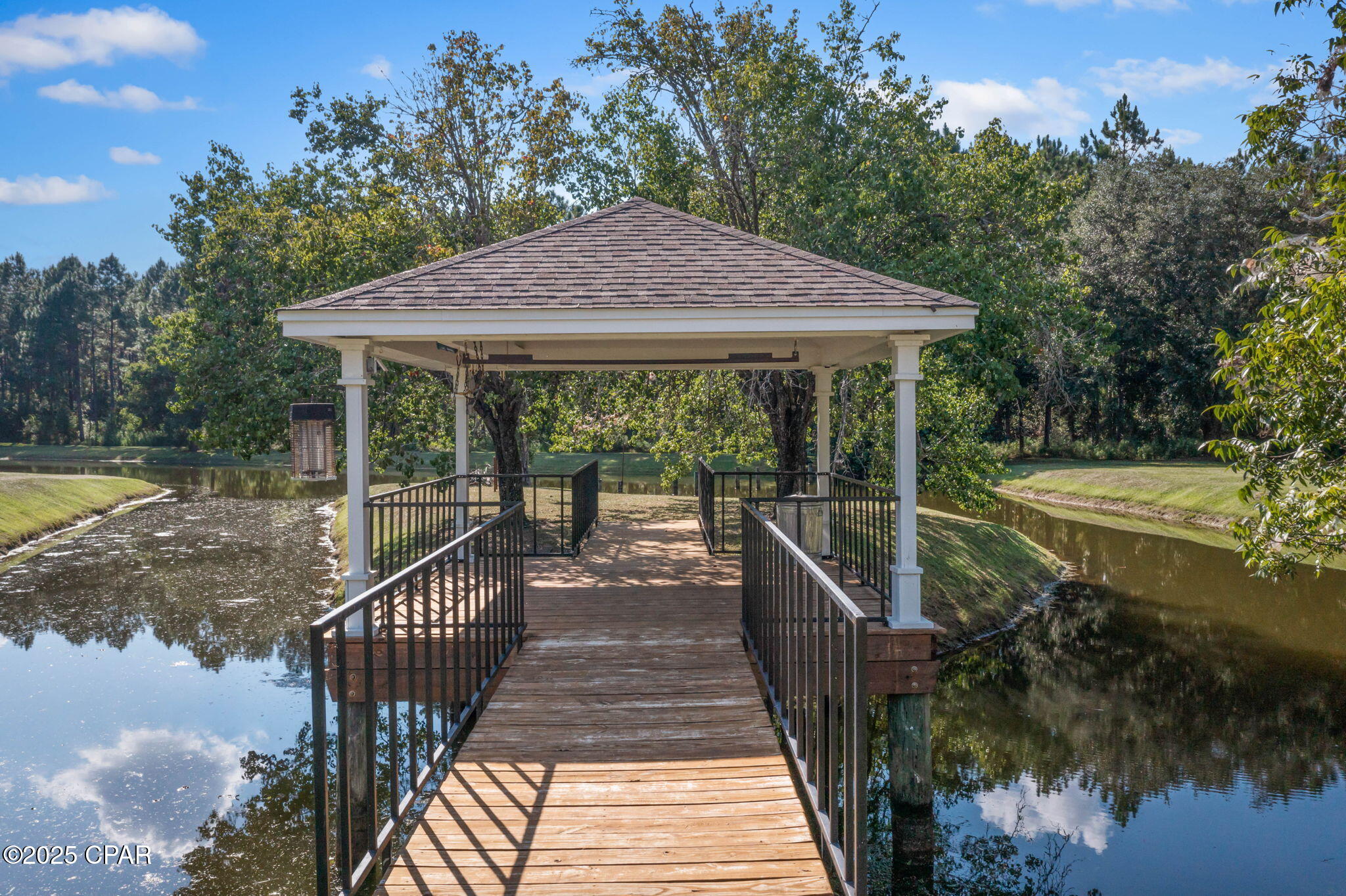 main property photo 79
