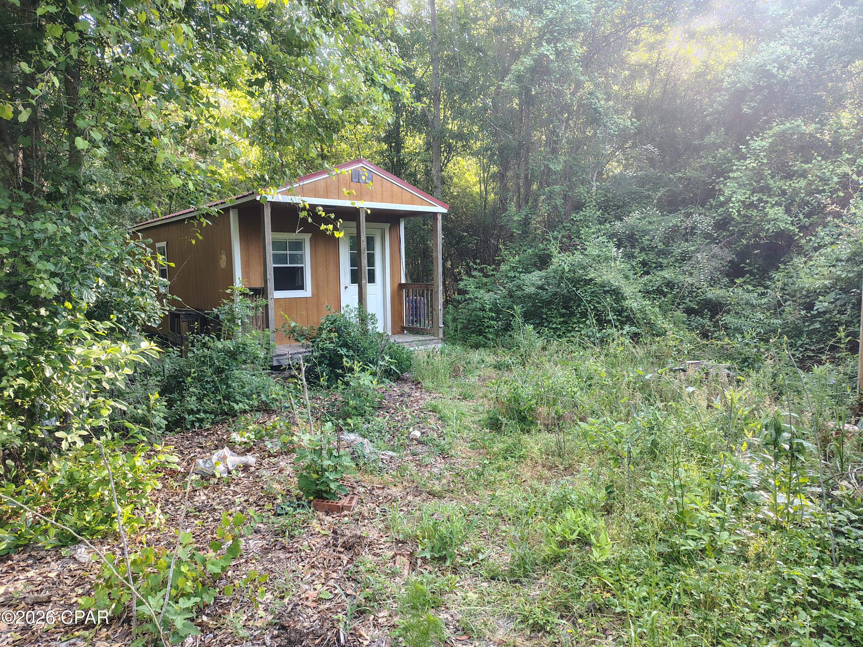 main property photo 34