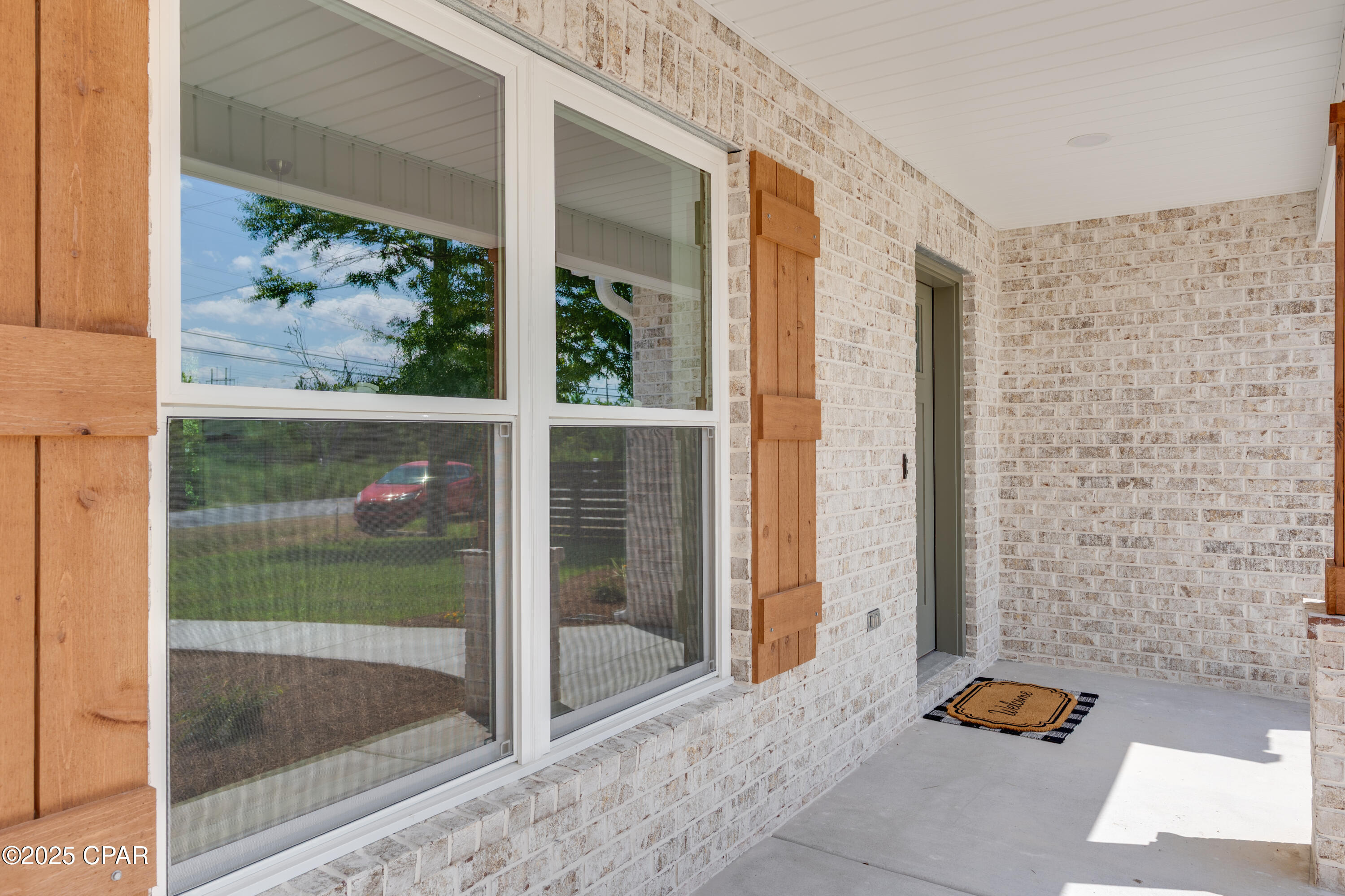 property viewer photo 3