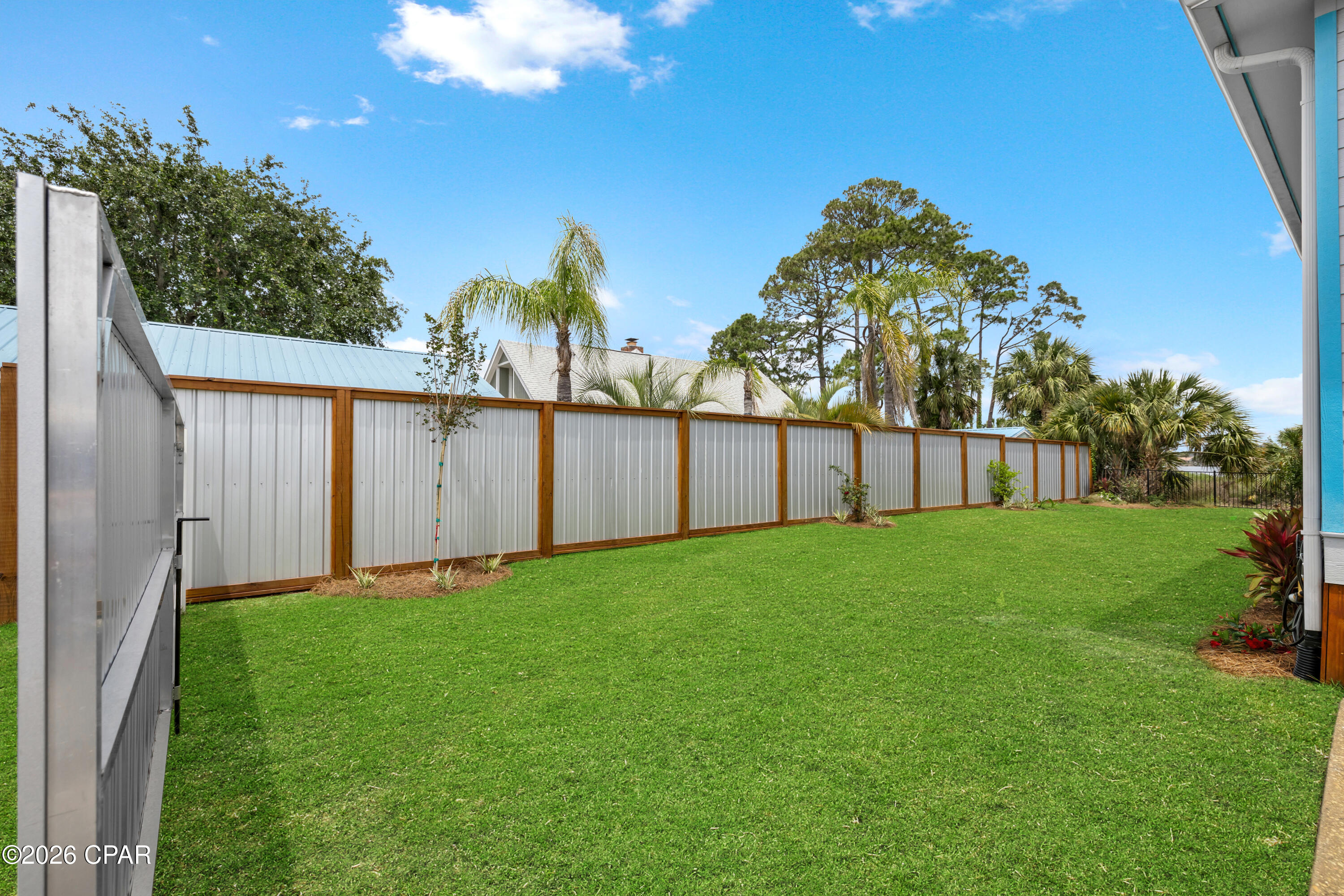 main property photo 90