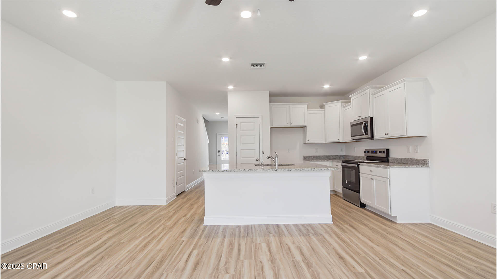 property viewer photo 10