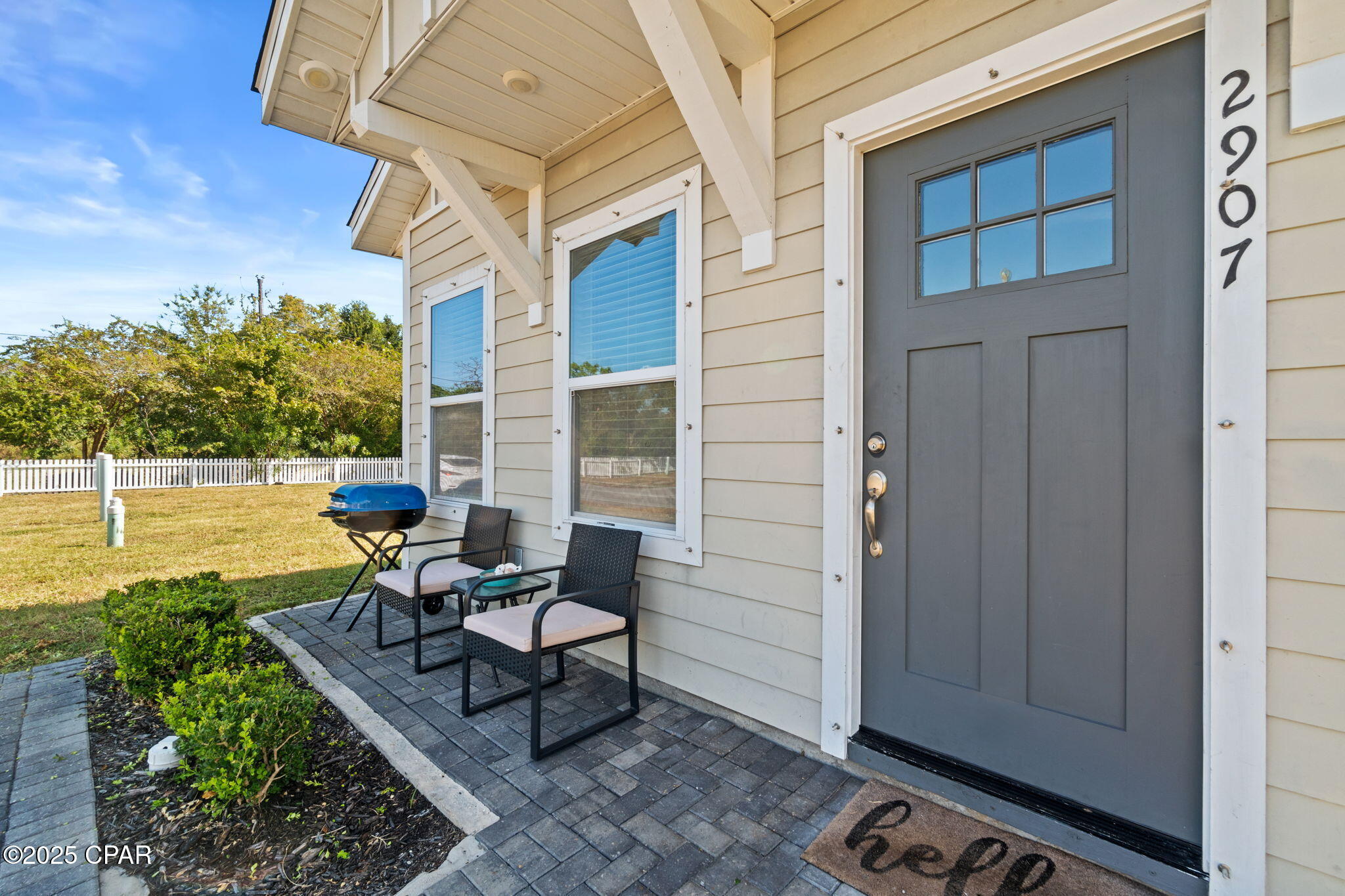main property photo 30