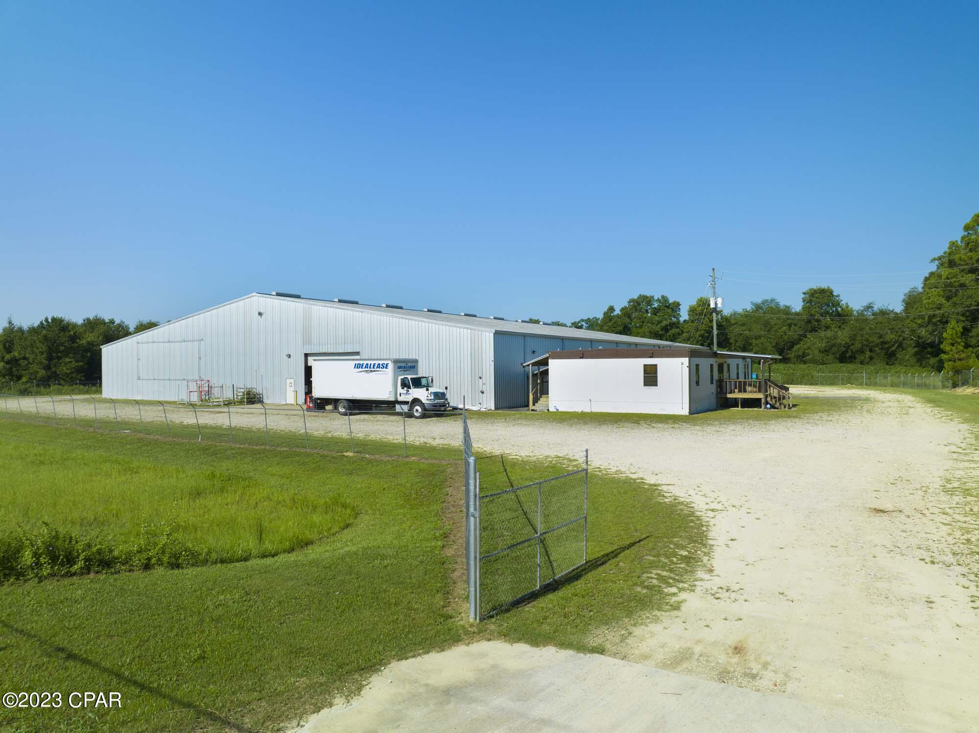 main property photo 5
