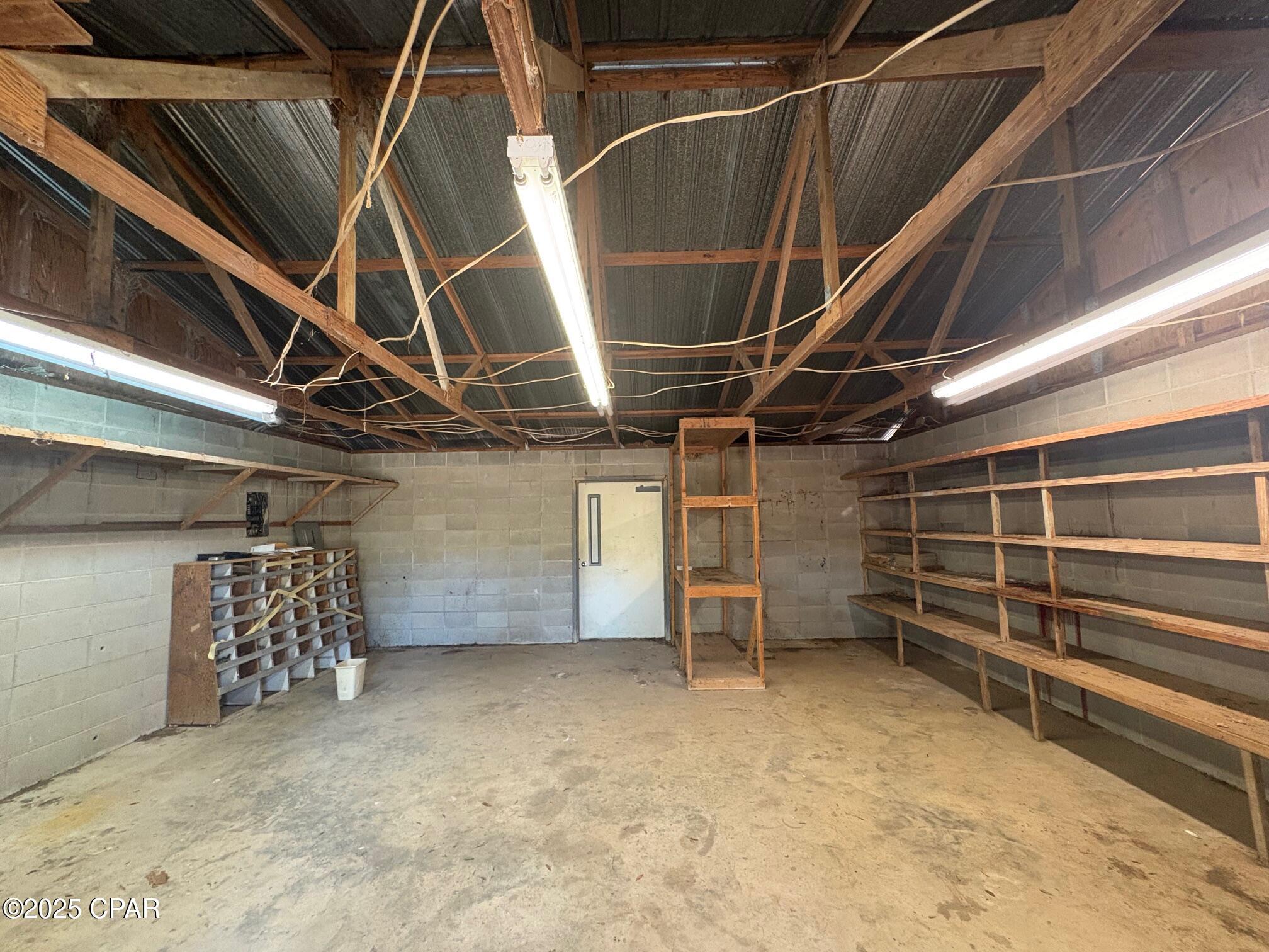 main property photo 76