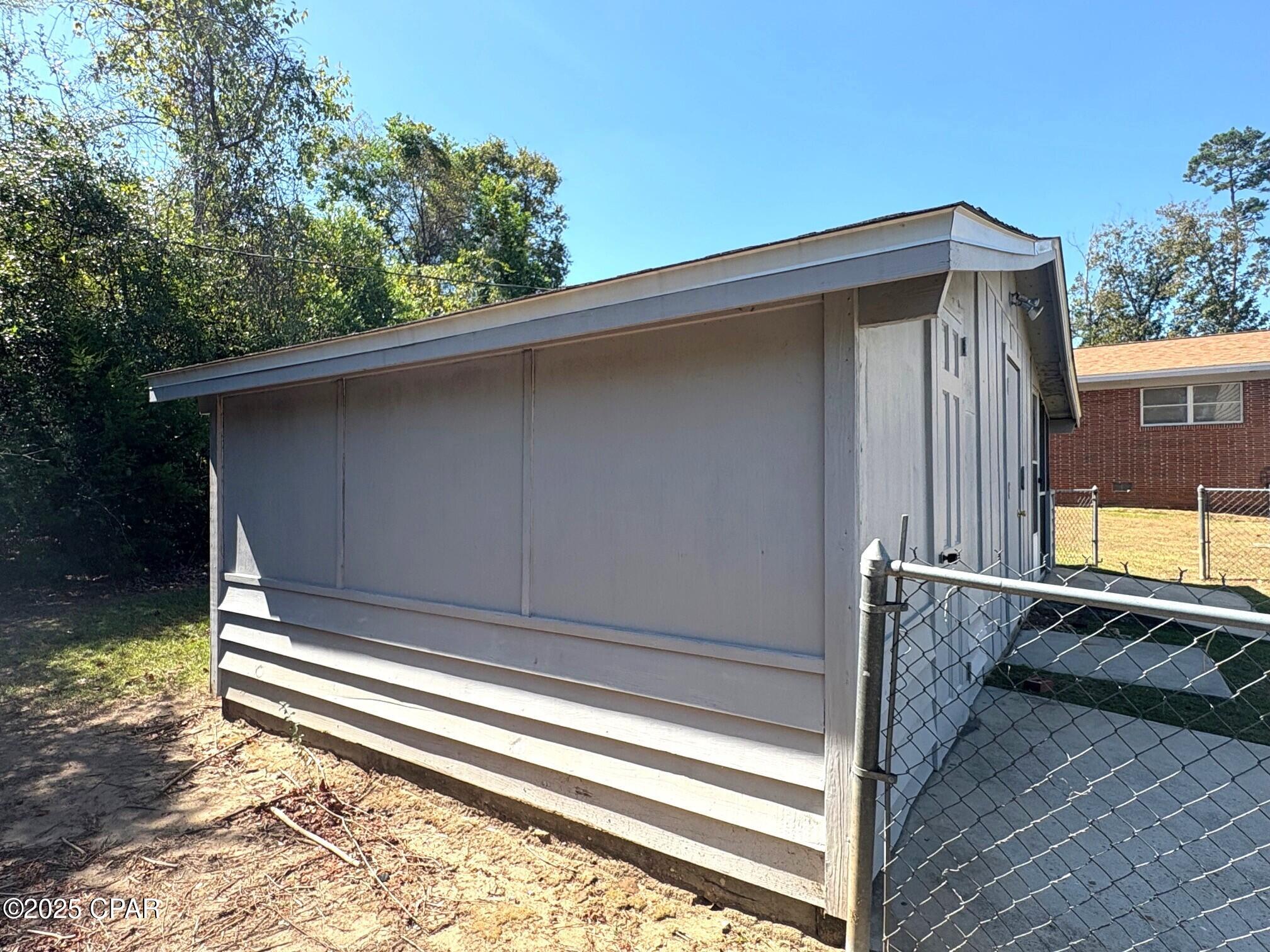 main property photo 91