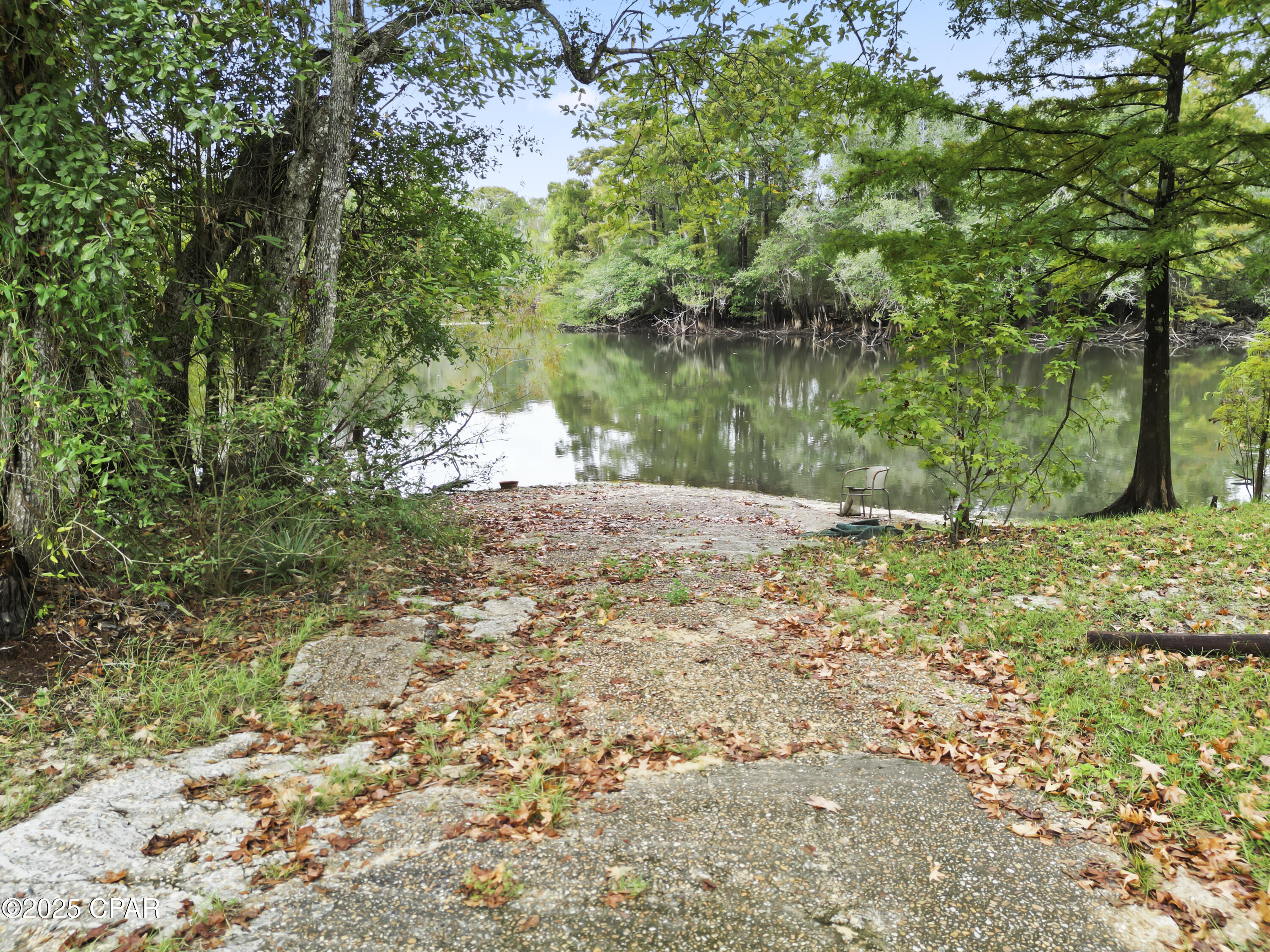 main property photo 11