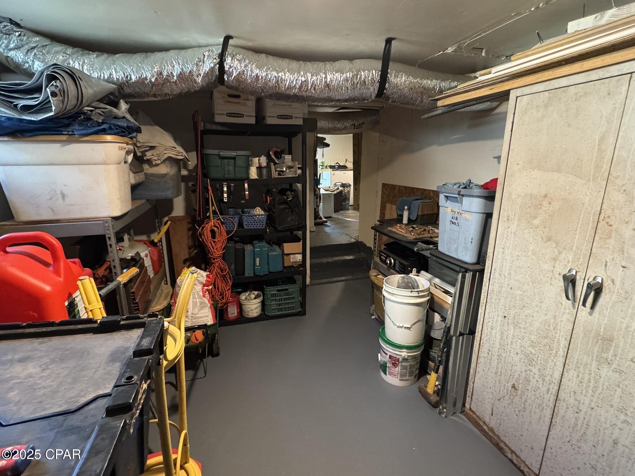 main property photo 50