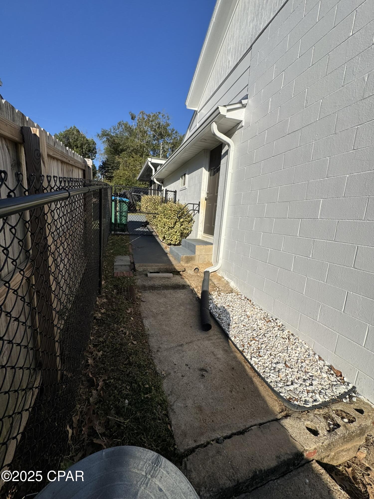 main property photo 57