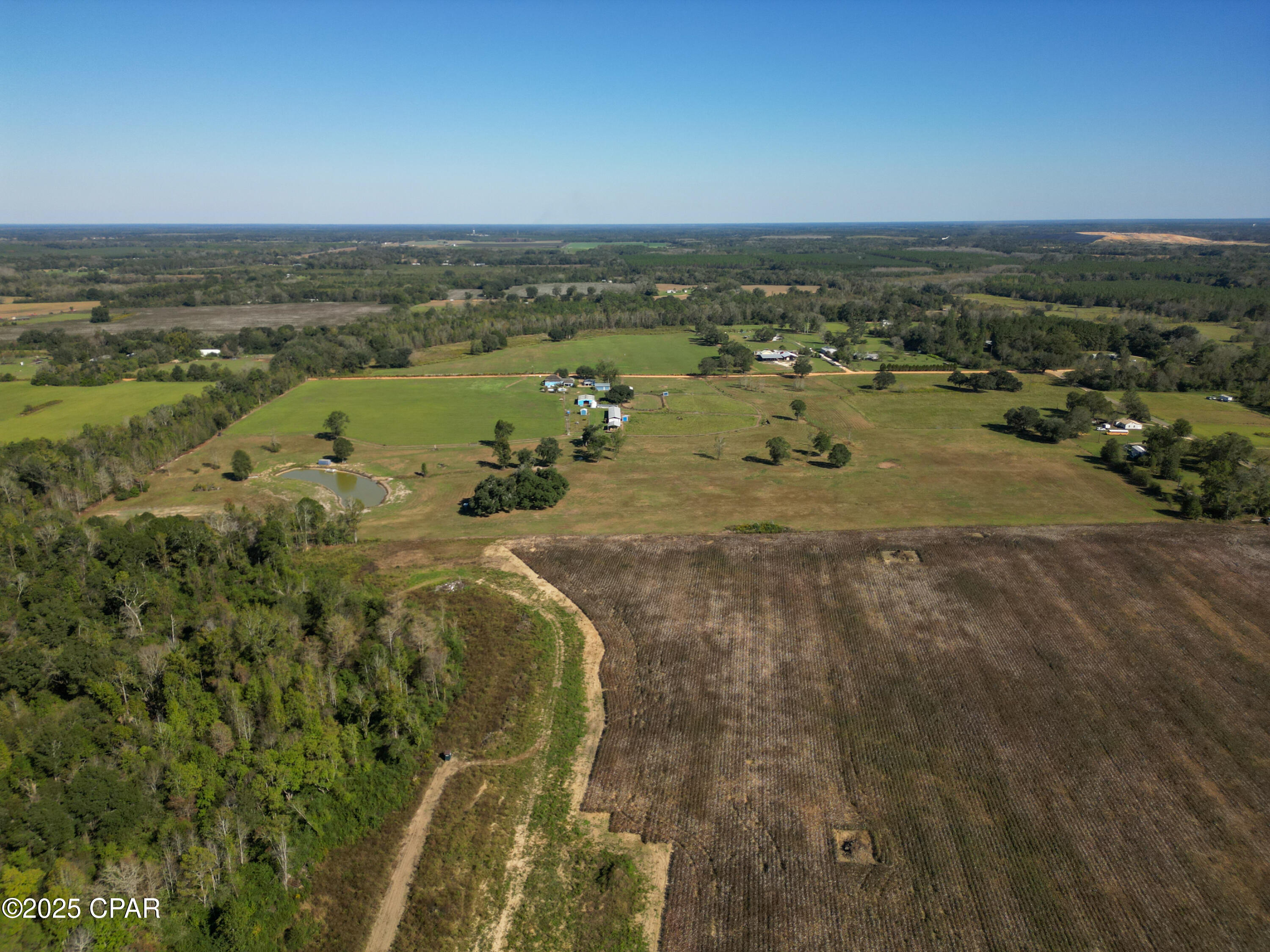 main property photo 74