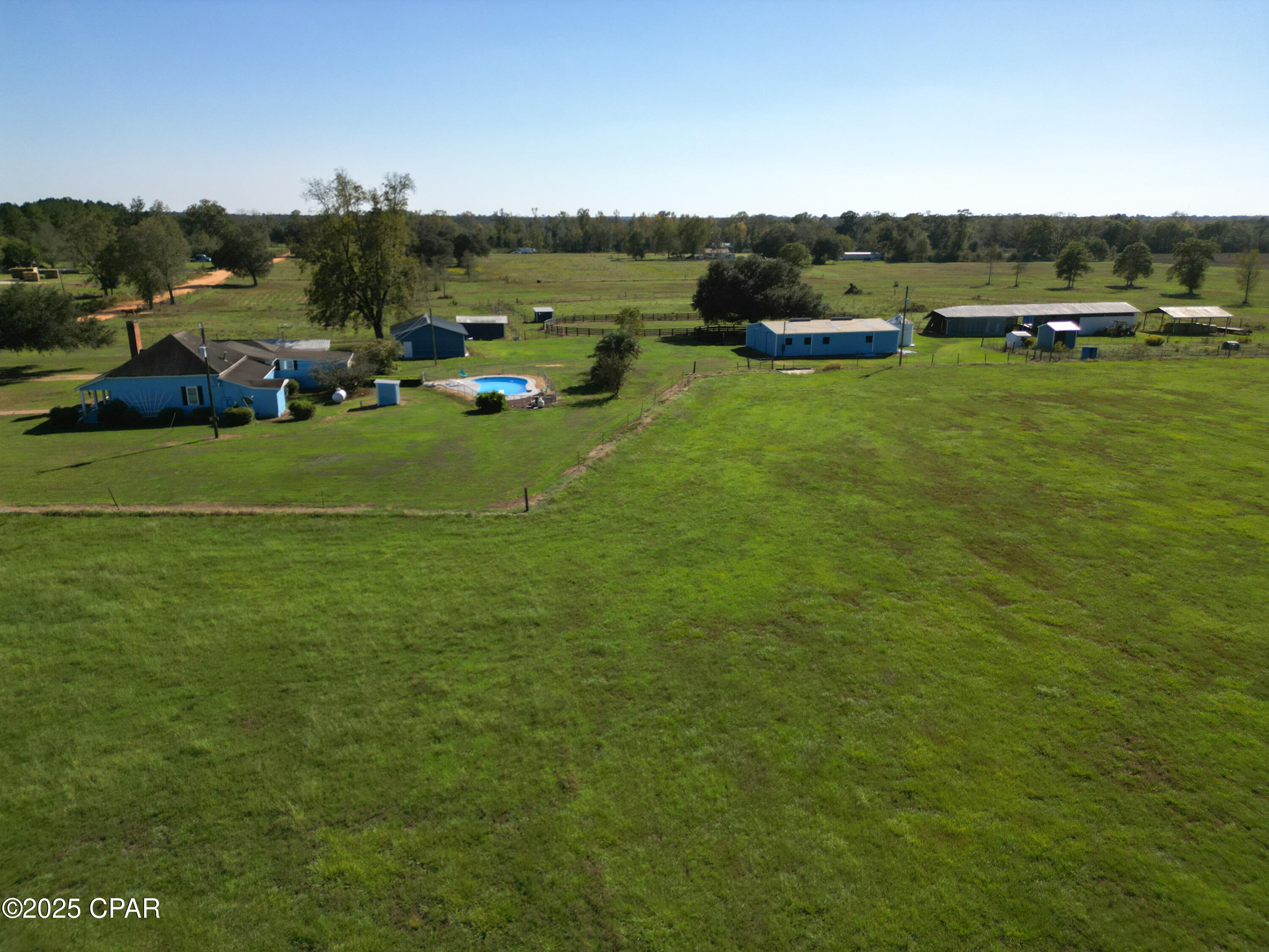 main property photo 78
