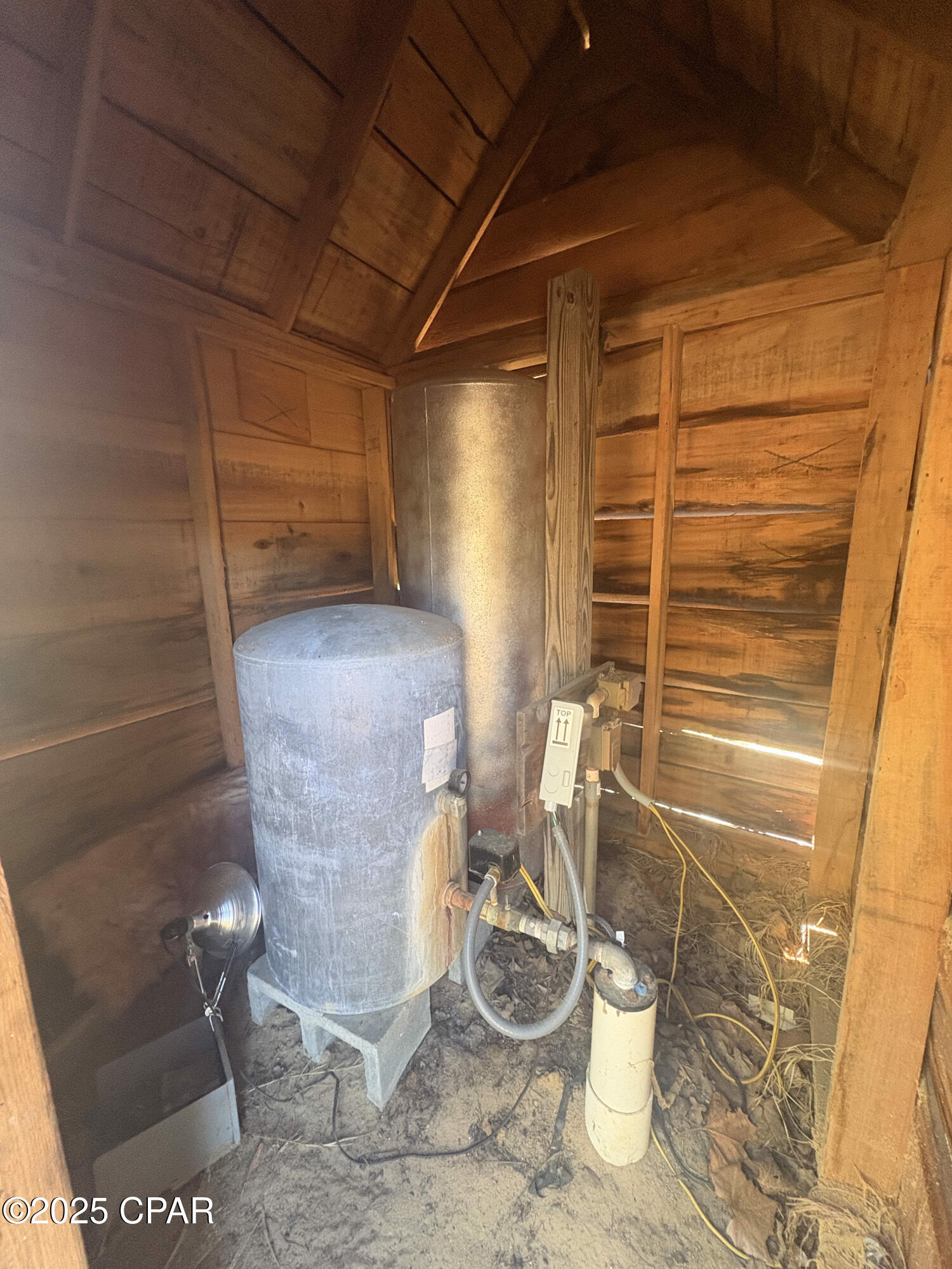 main property photo 65