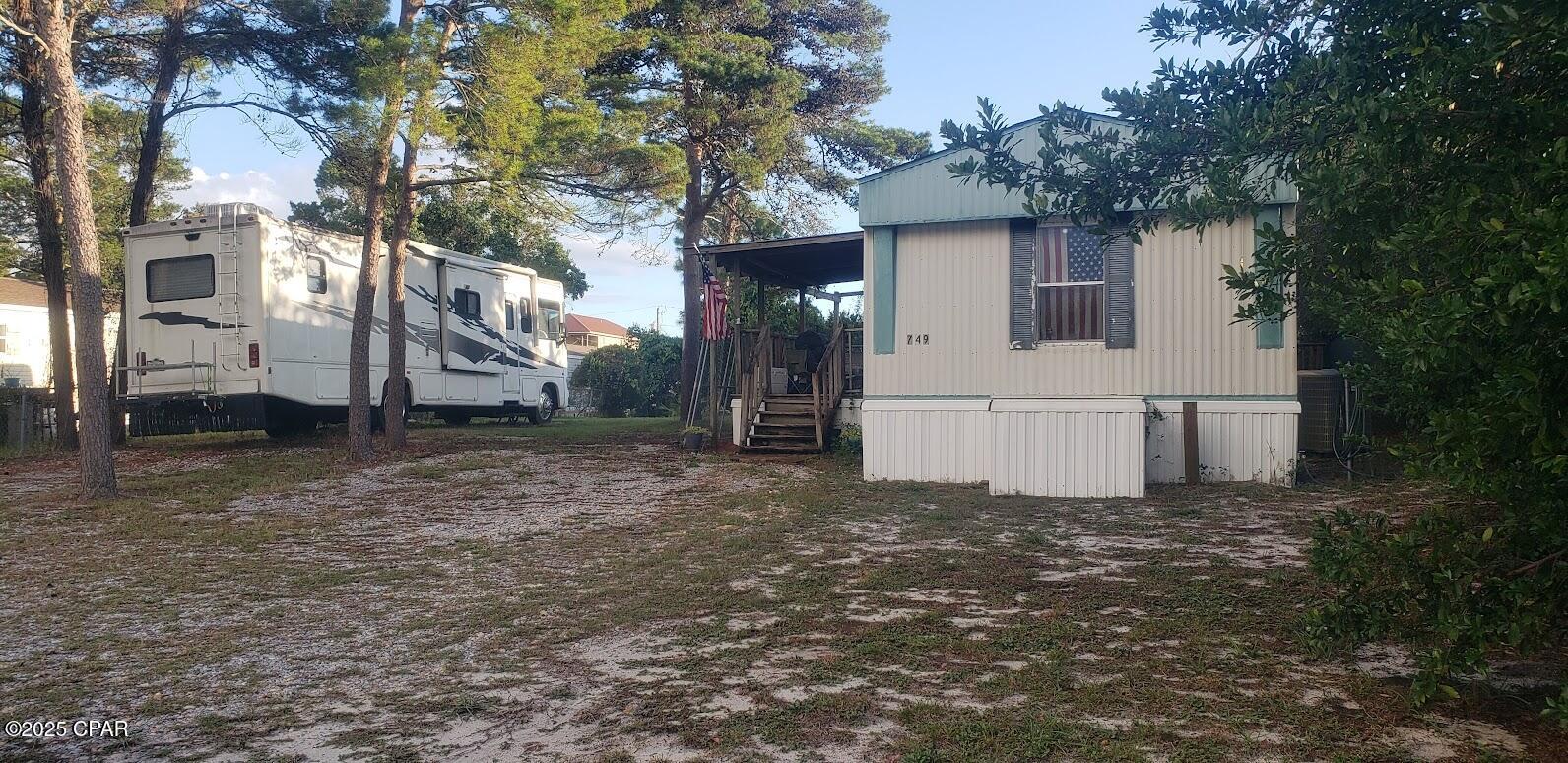 main property photo 31