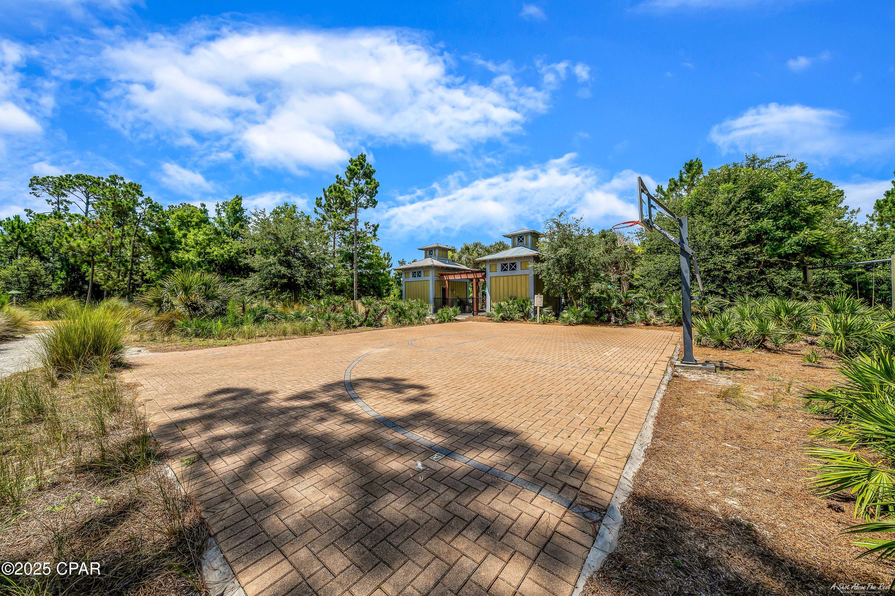 main property photo 39