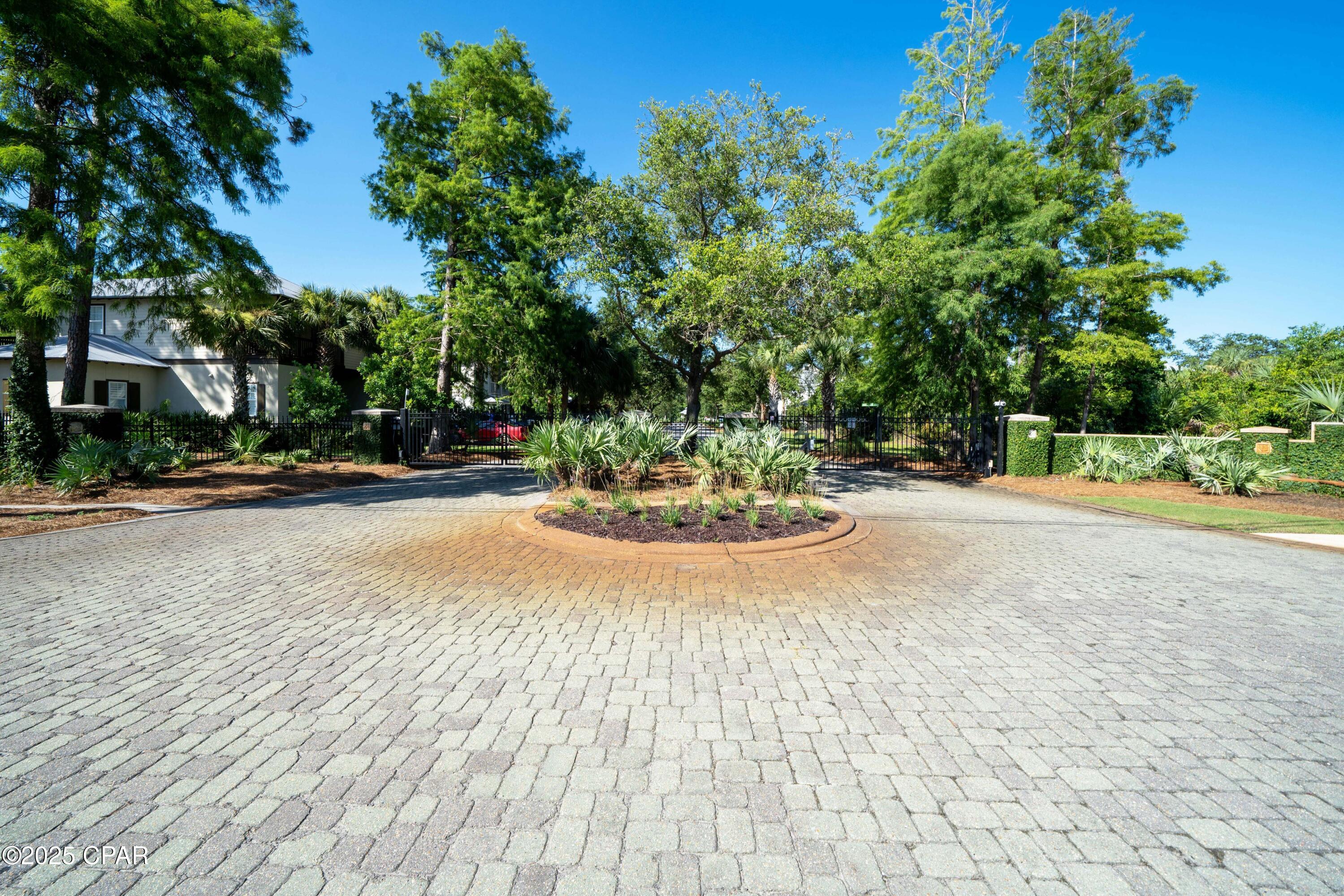 main property photo 51