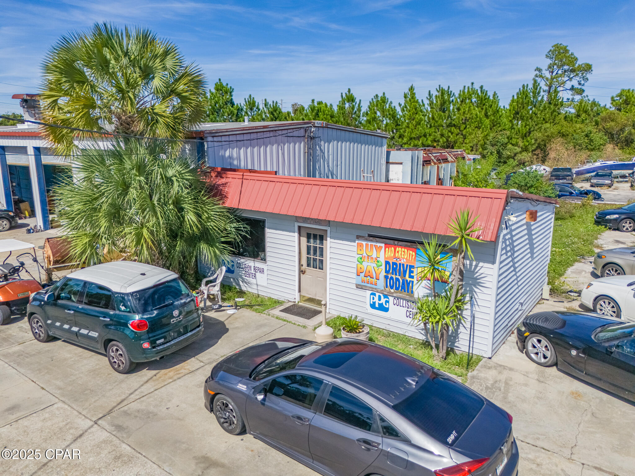 main property photo 19