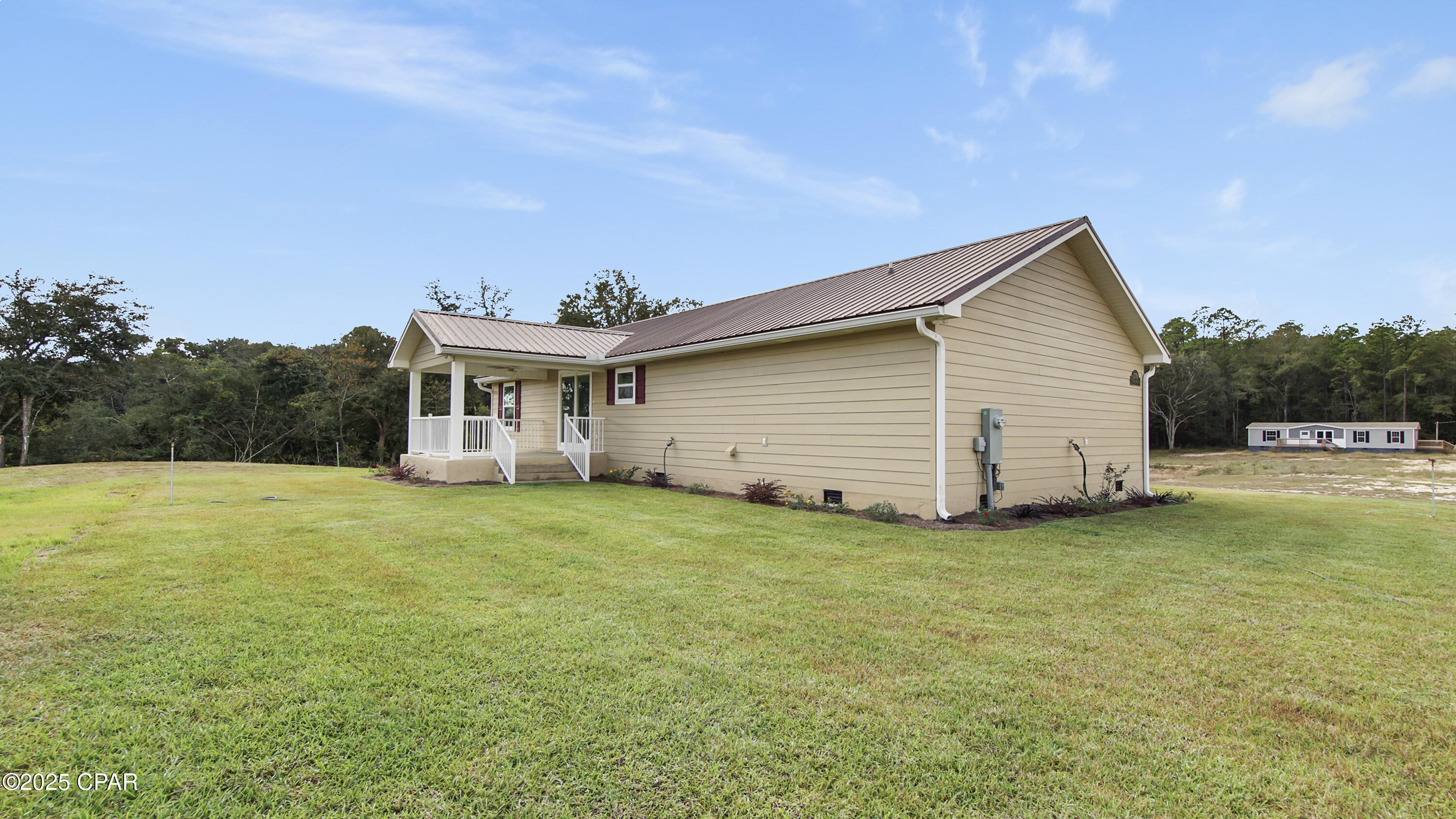 main property photo 35
