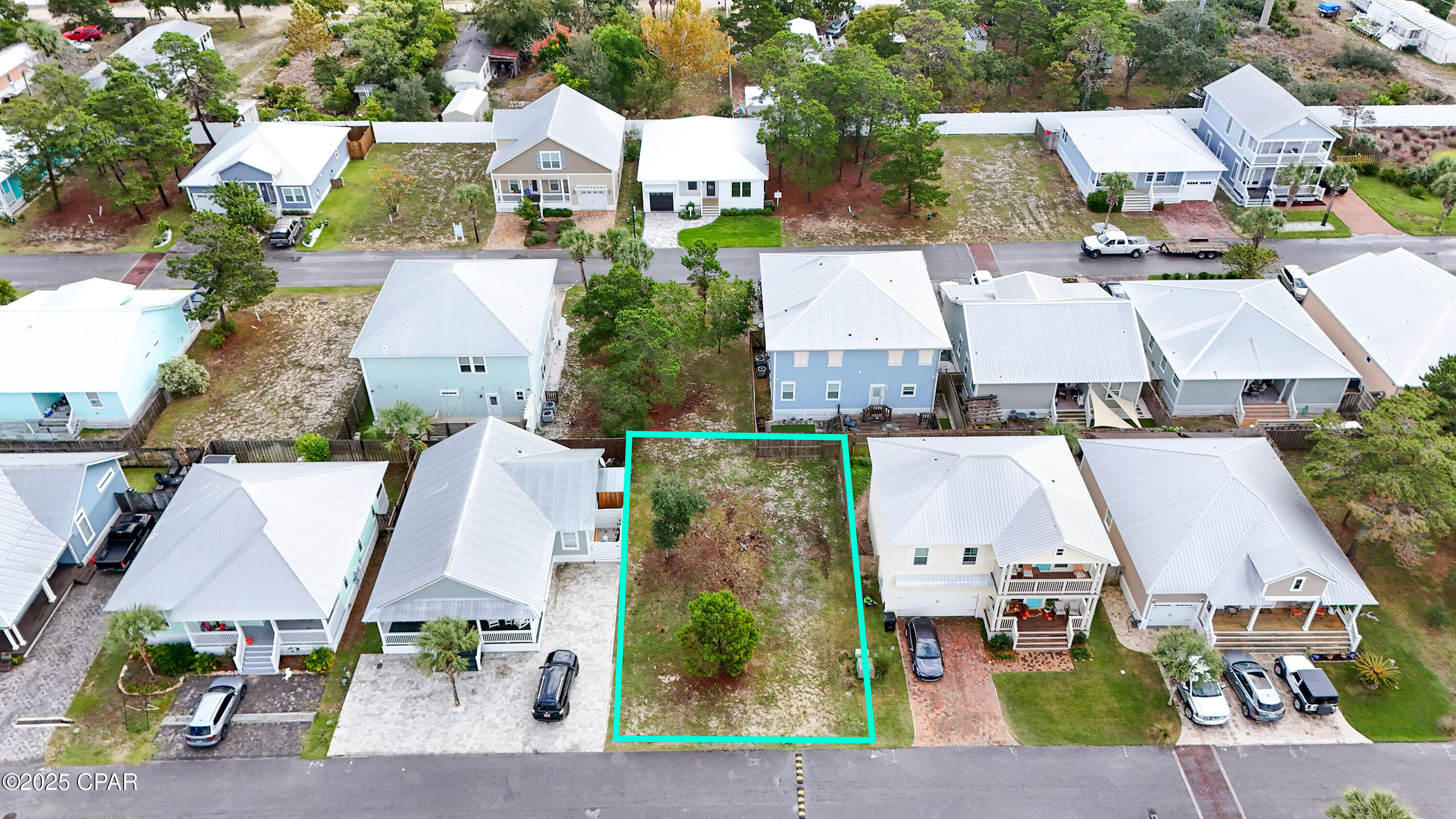 main property photo 13