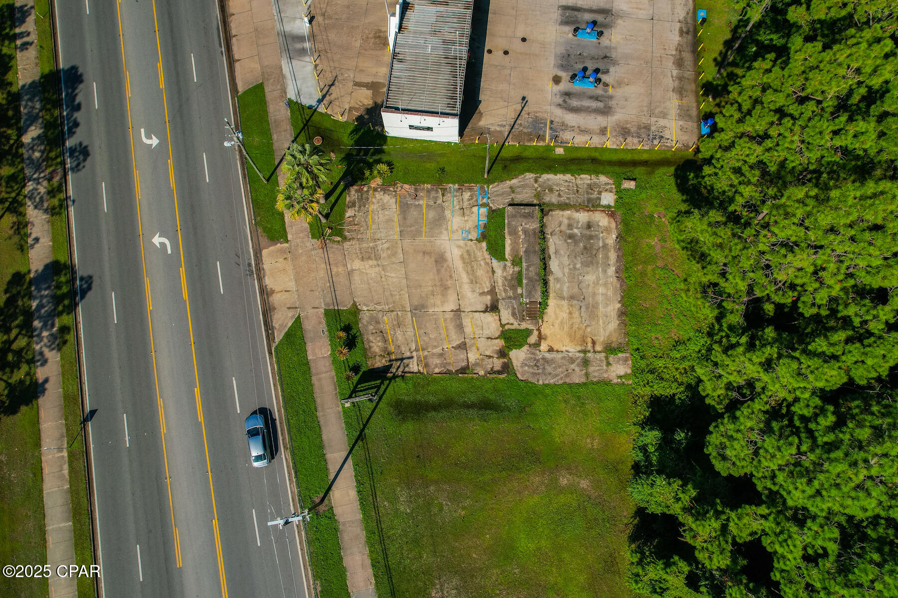 main property photo 6