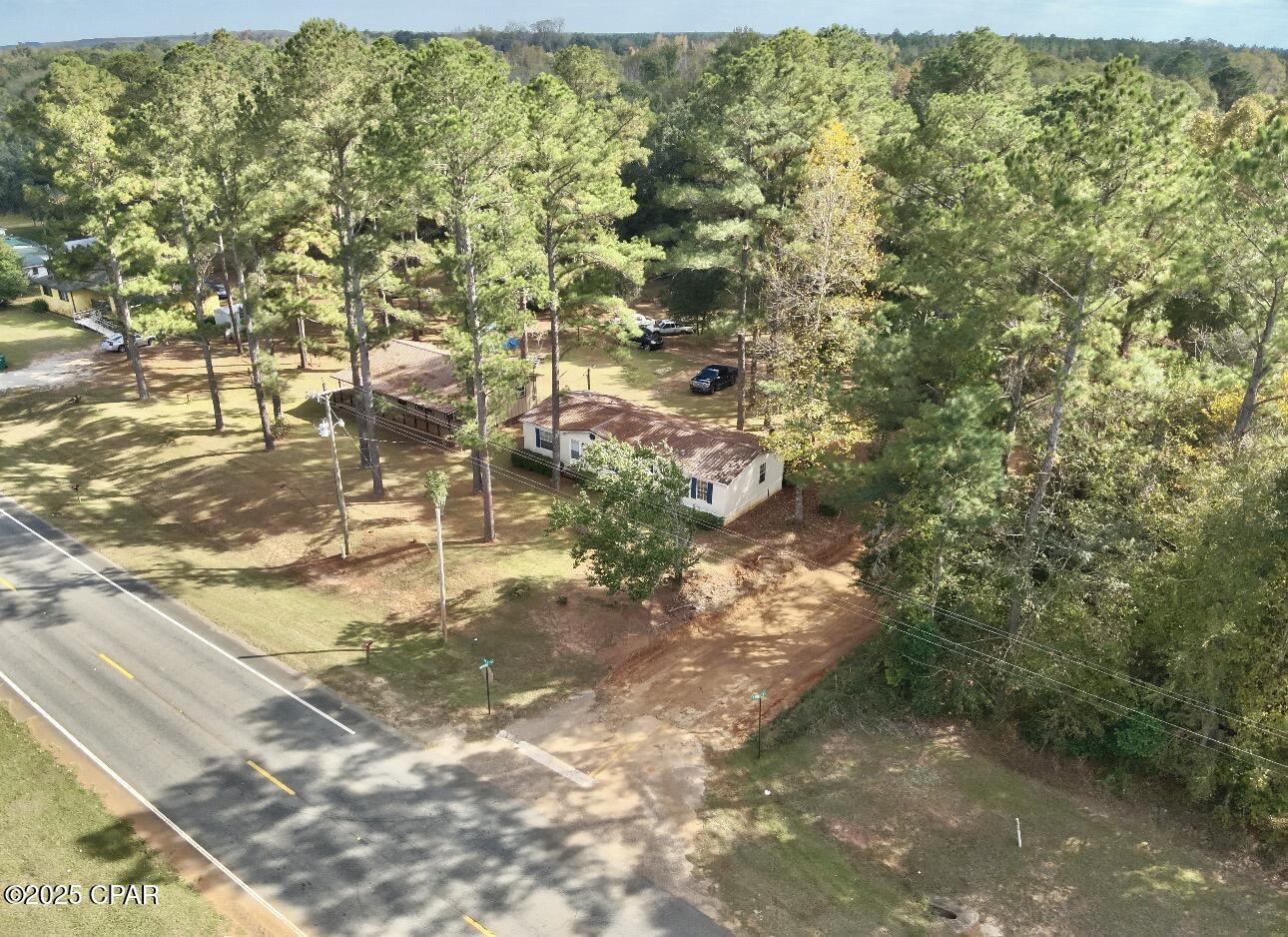 main property photo 32