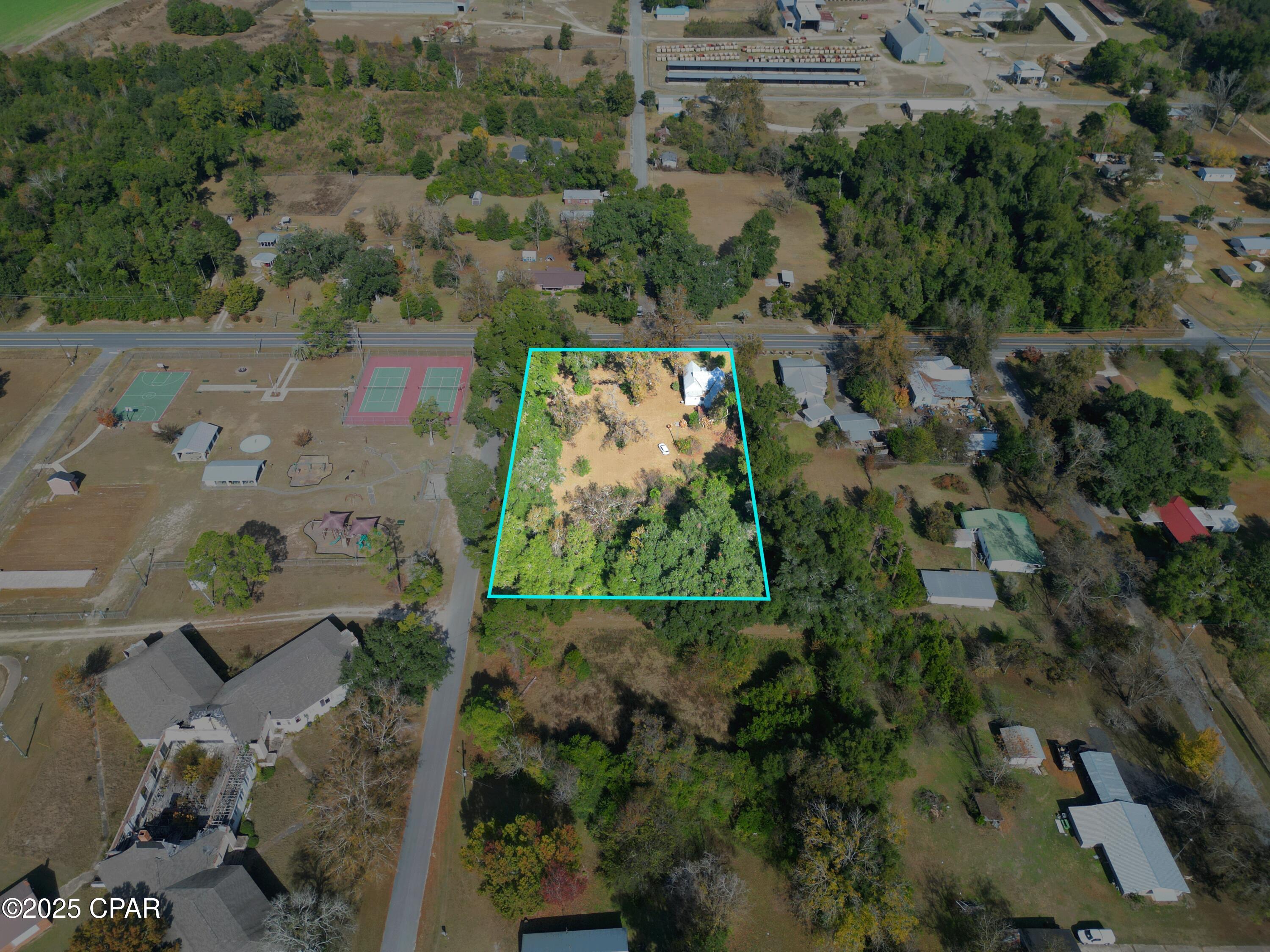 main property photo 37