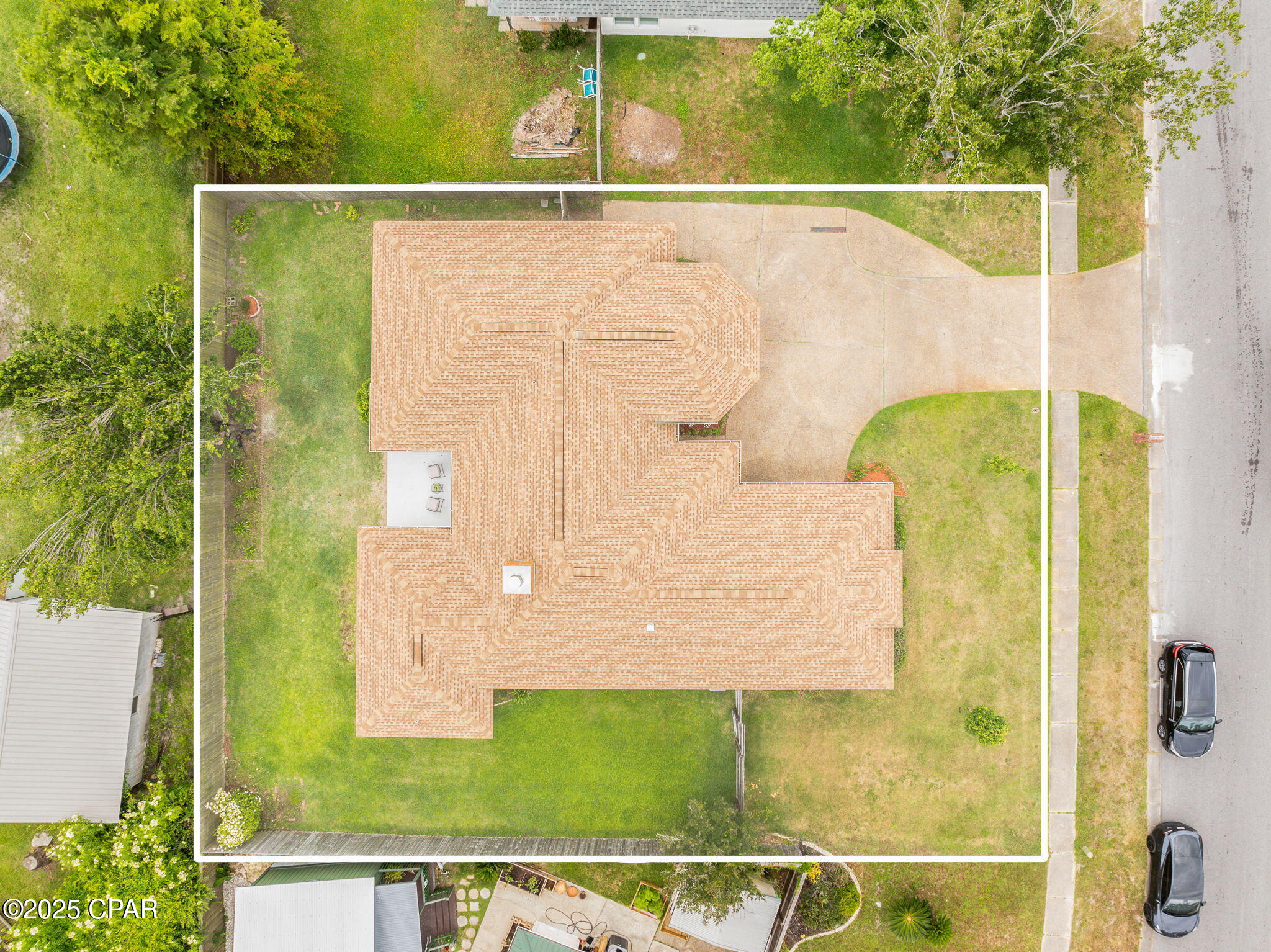 main property photo 47
