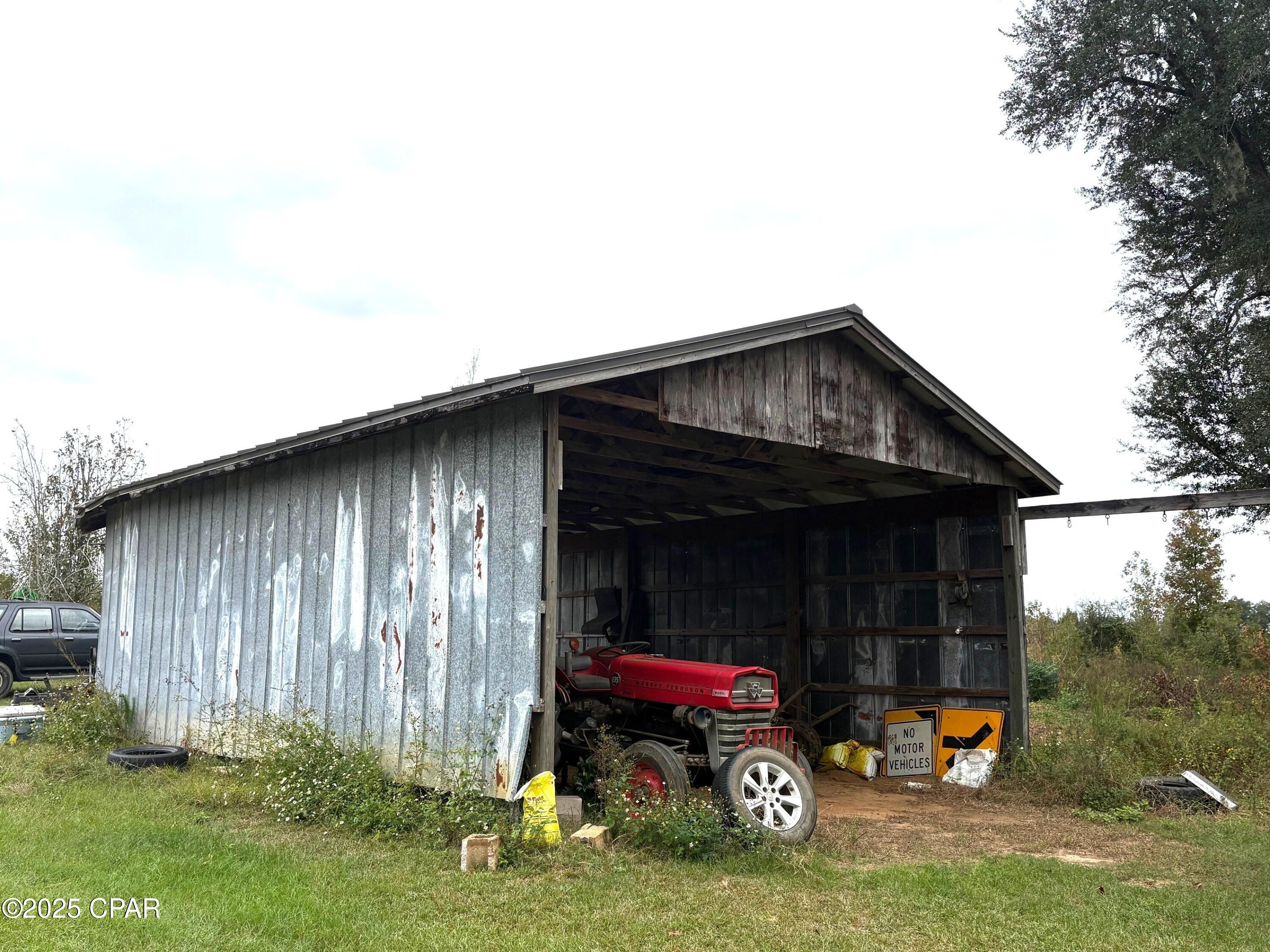 main property photo 67