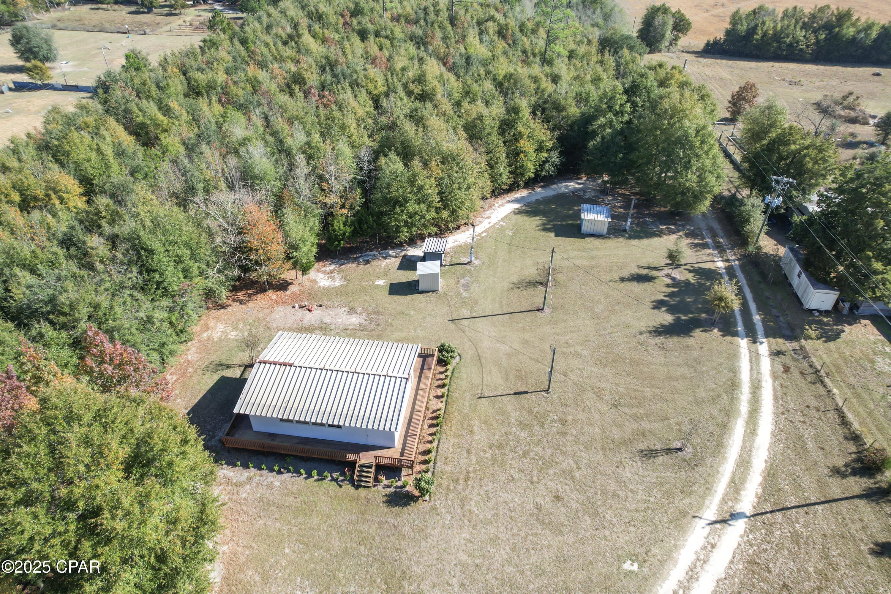 main property photo 13