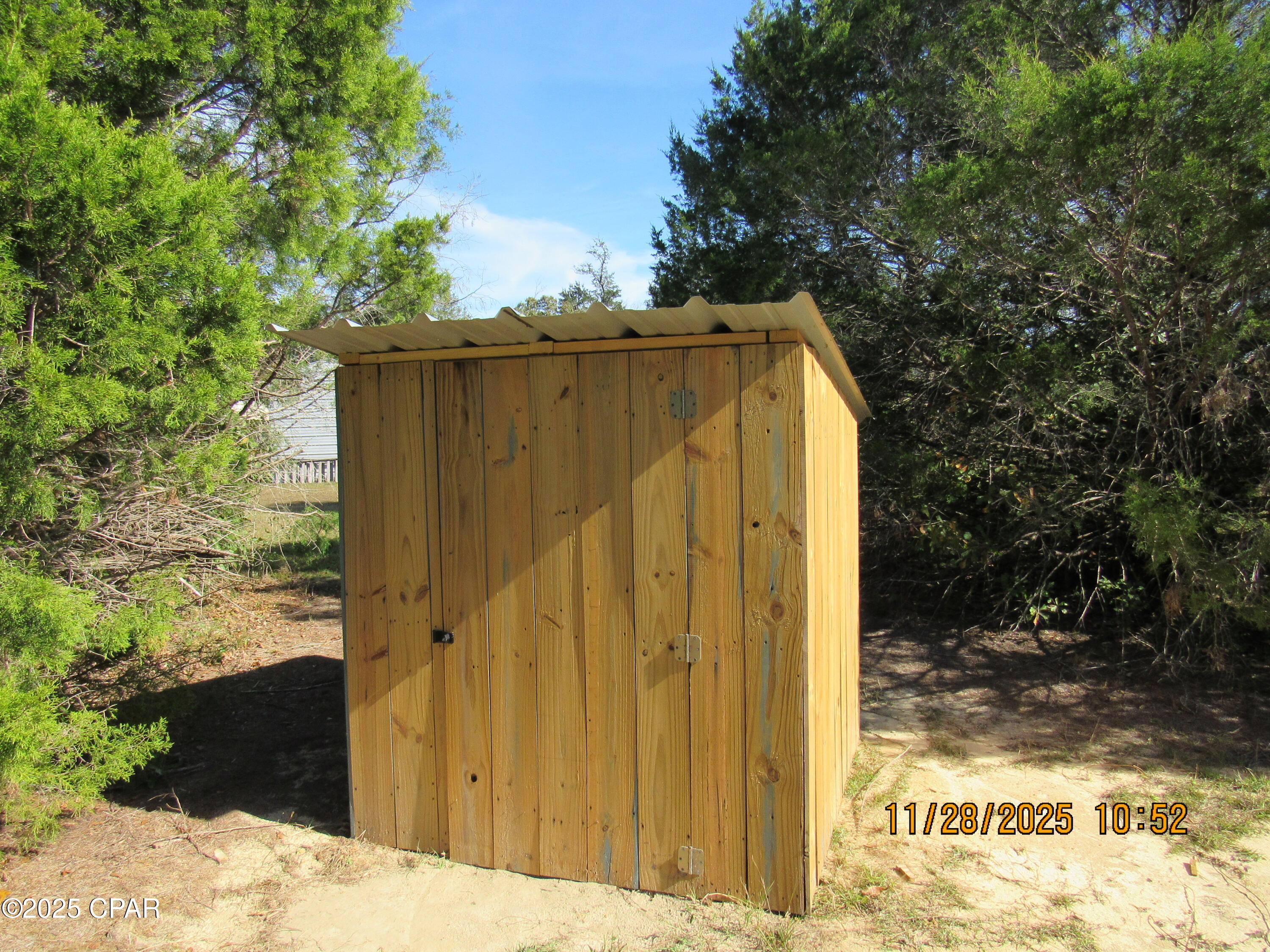 main property photo 51