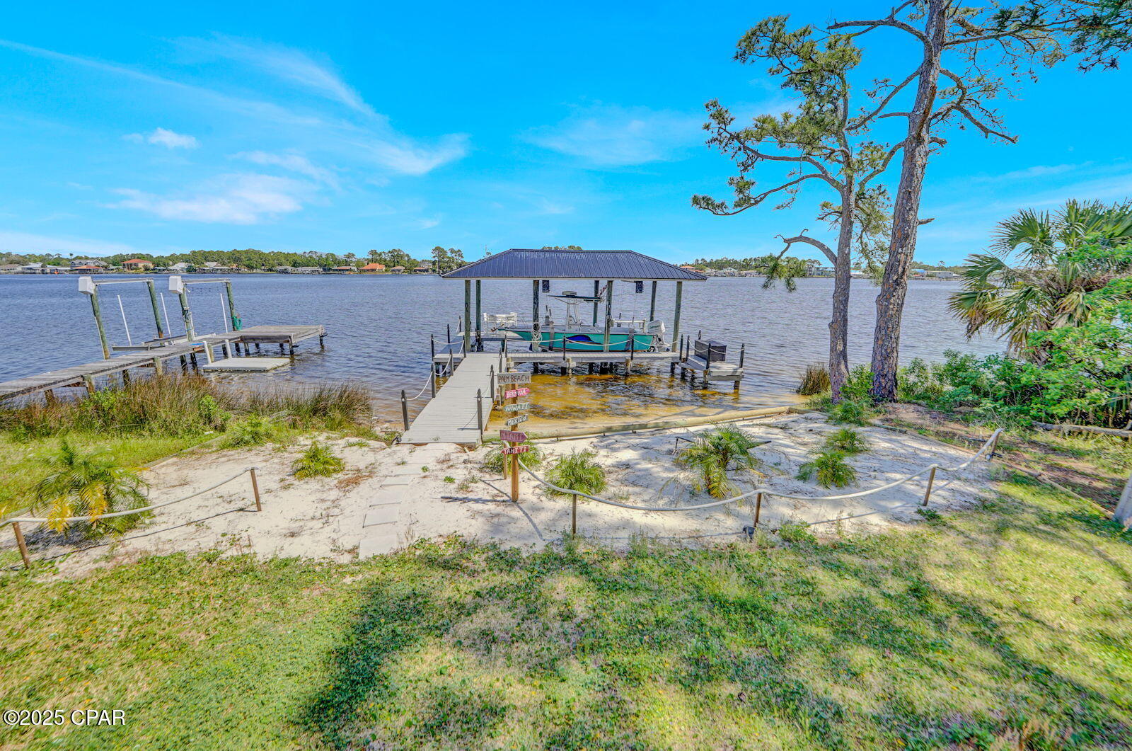 main property photo 50