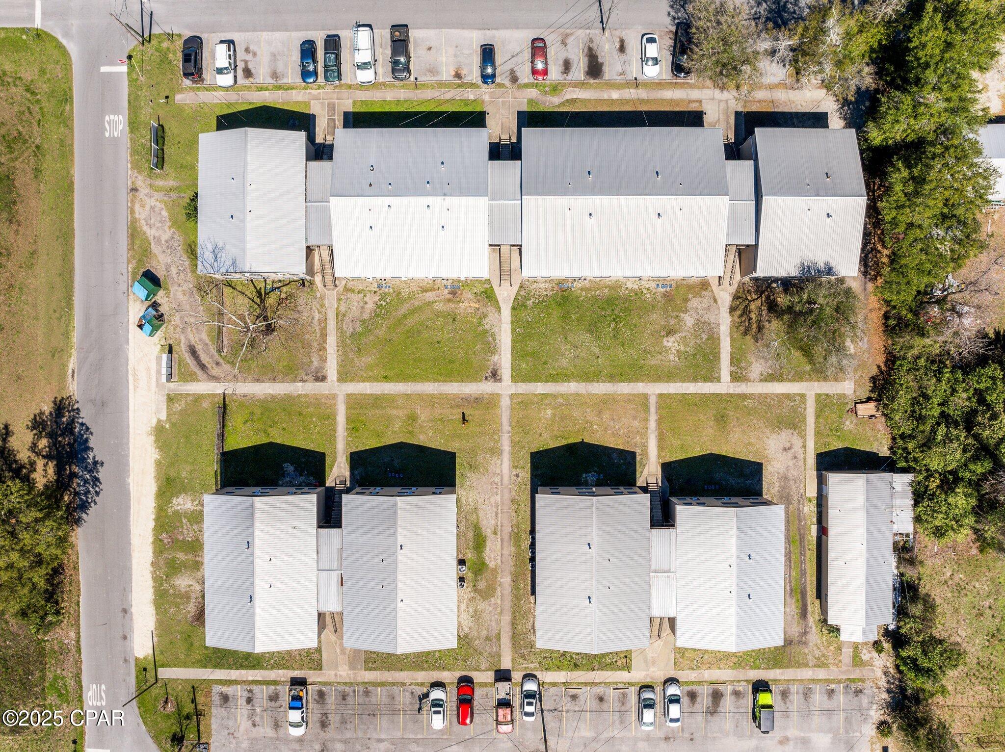main property photo 37