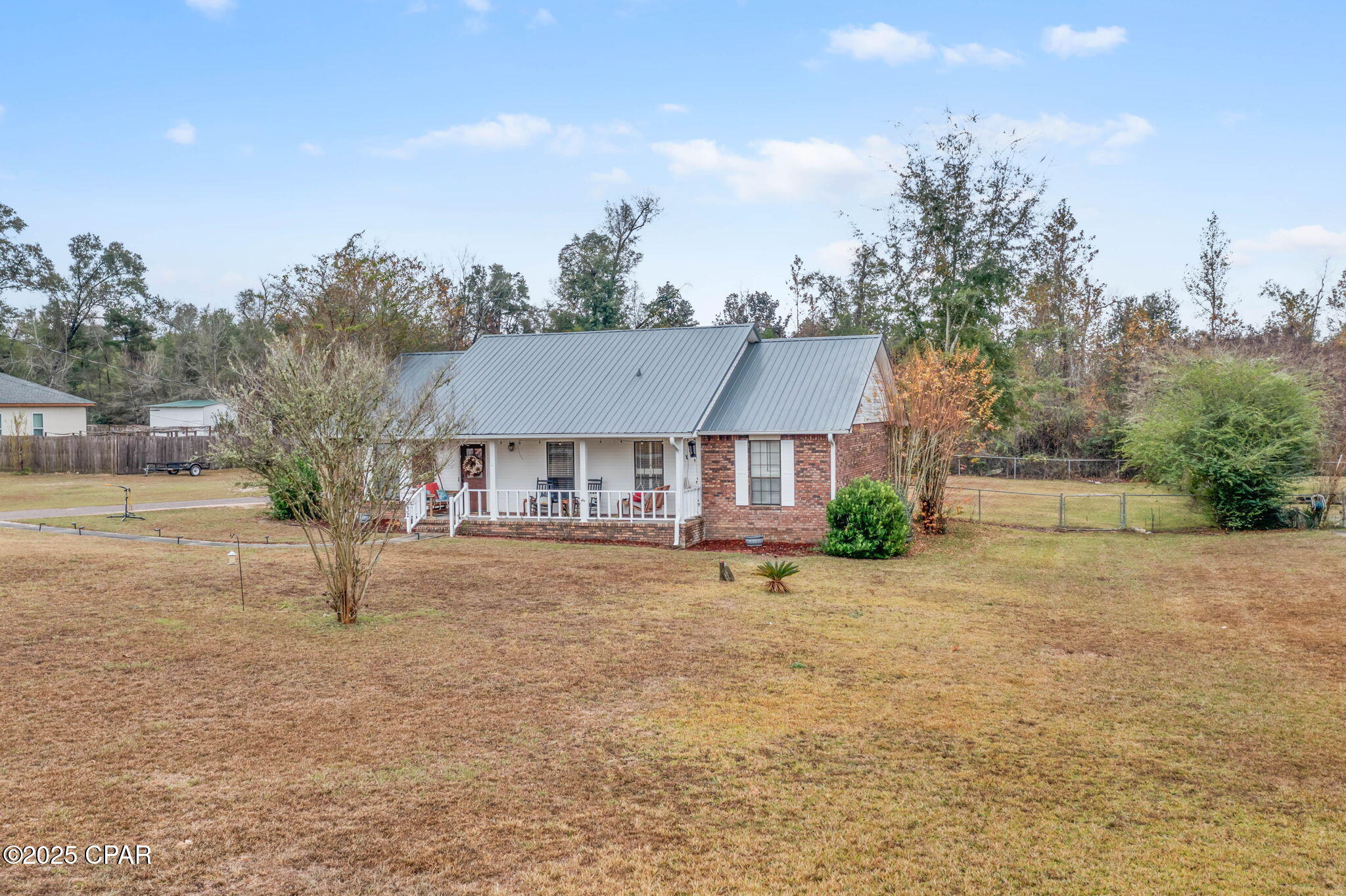 main property photo 19