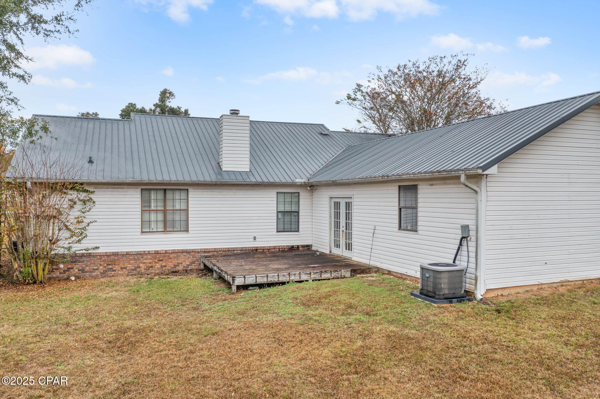 main property photo 22