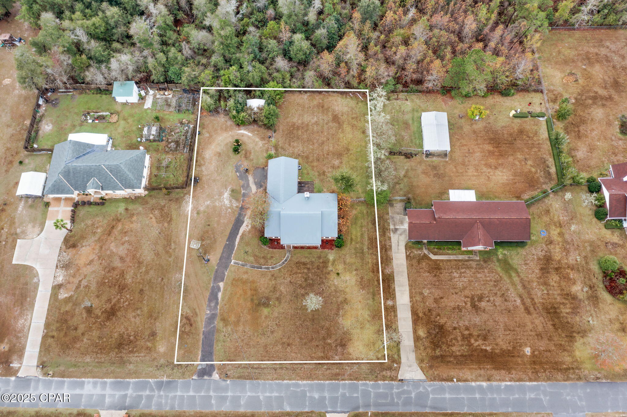 main property photo 27