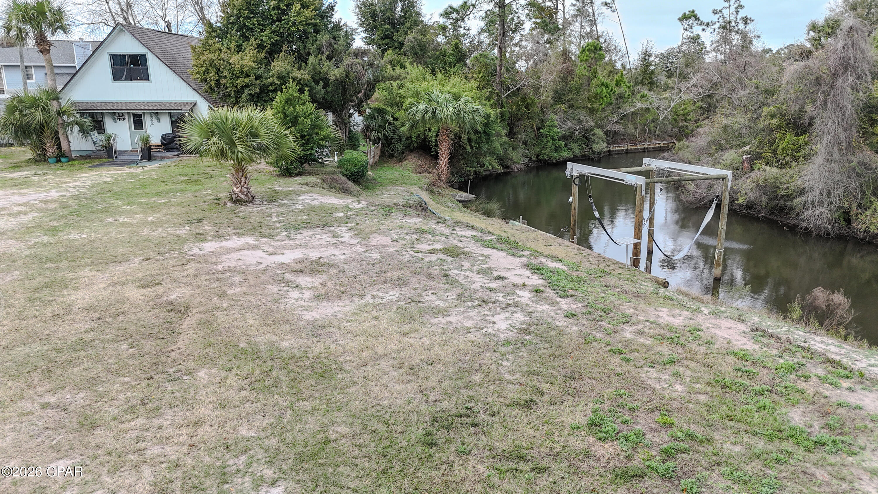 main property photo 41
