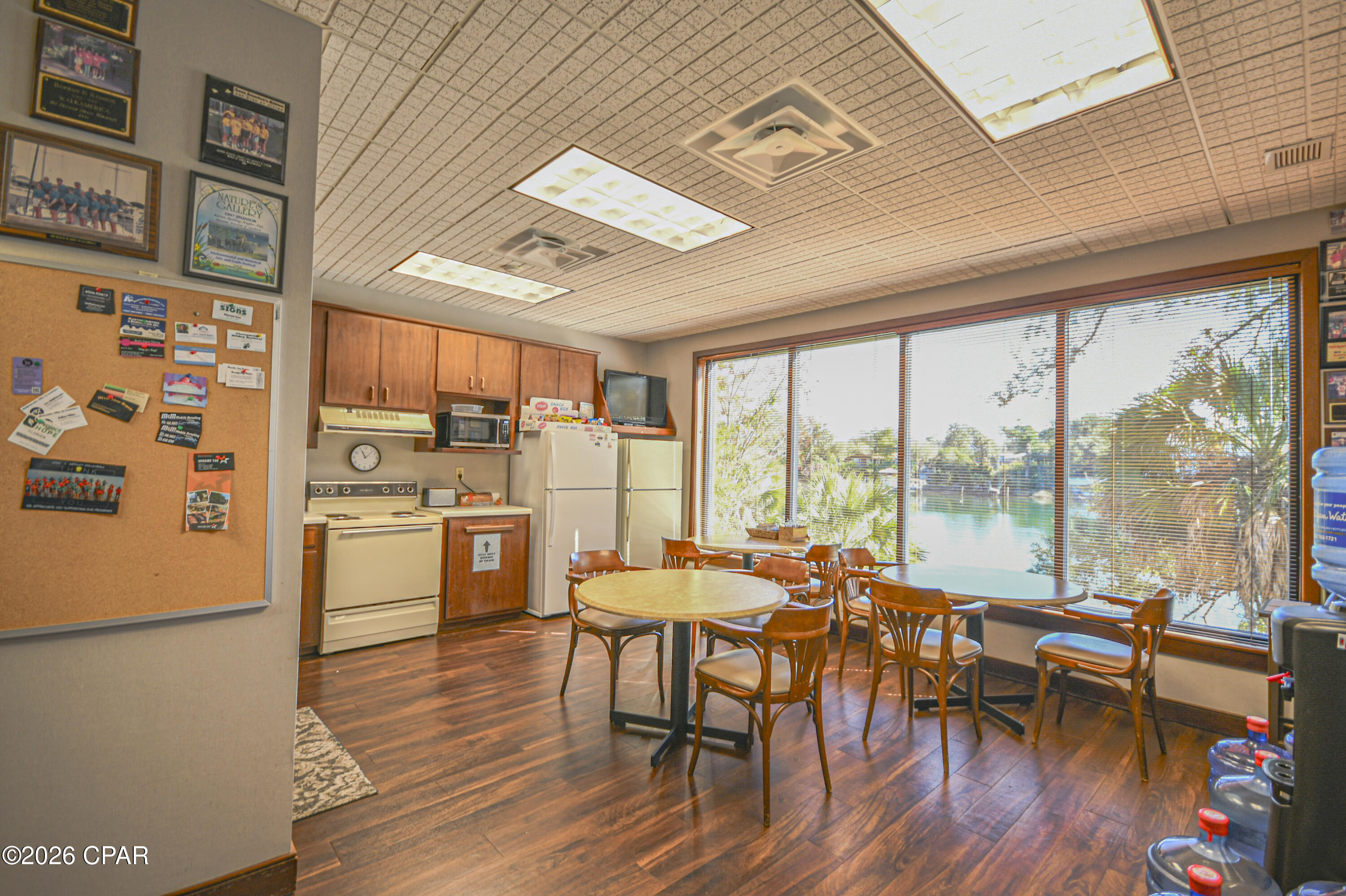 main property photo 54