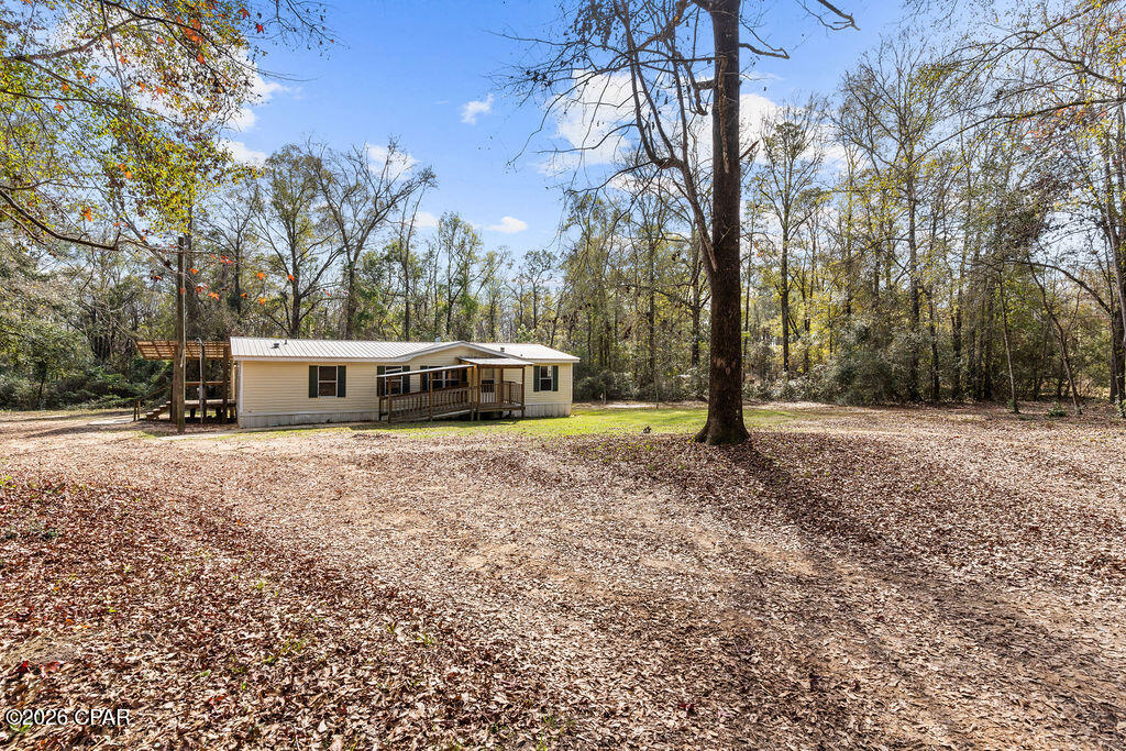 main property photo 25