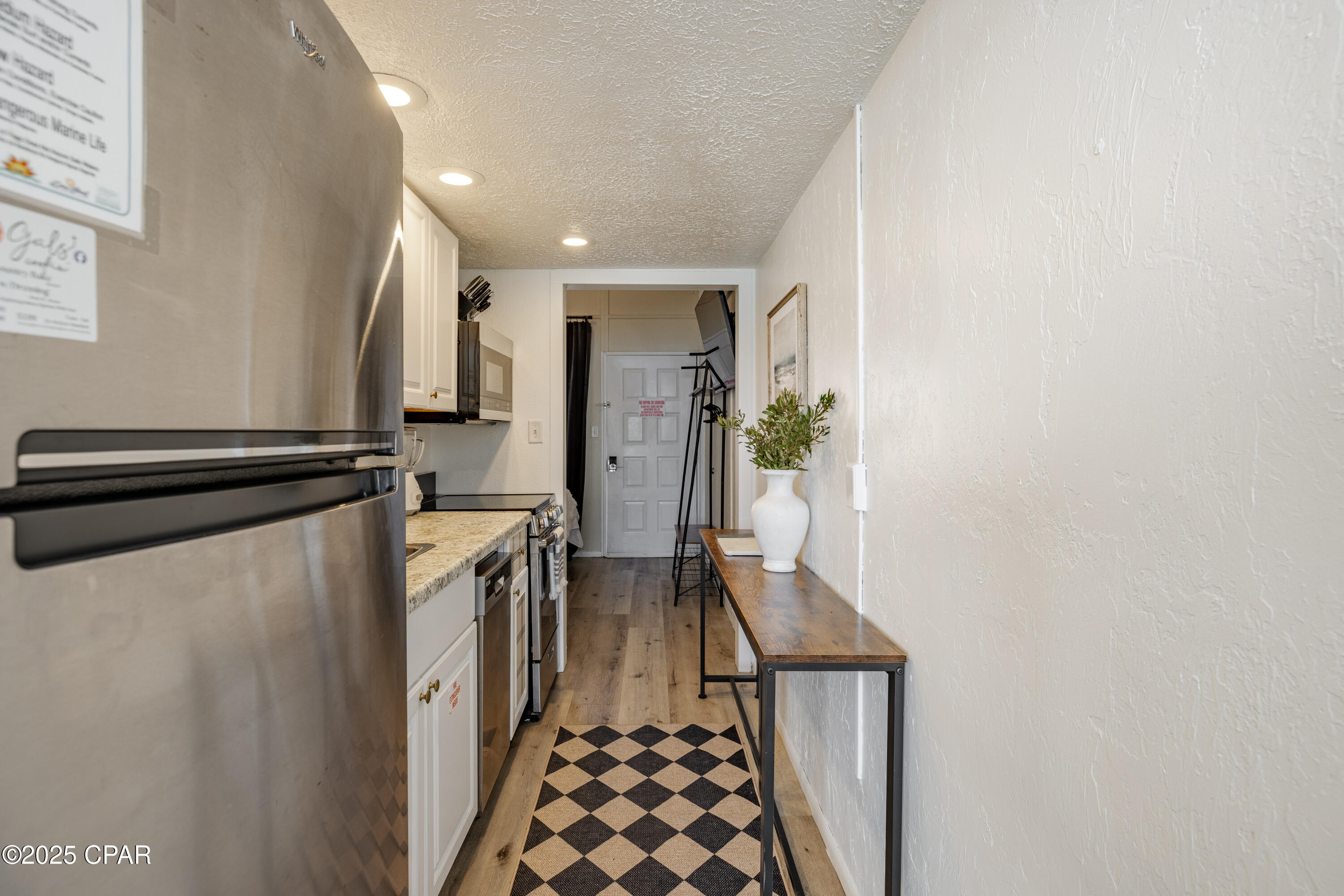 property viewer photo 13