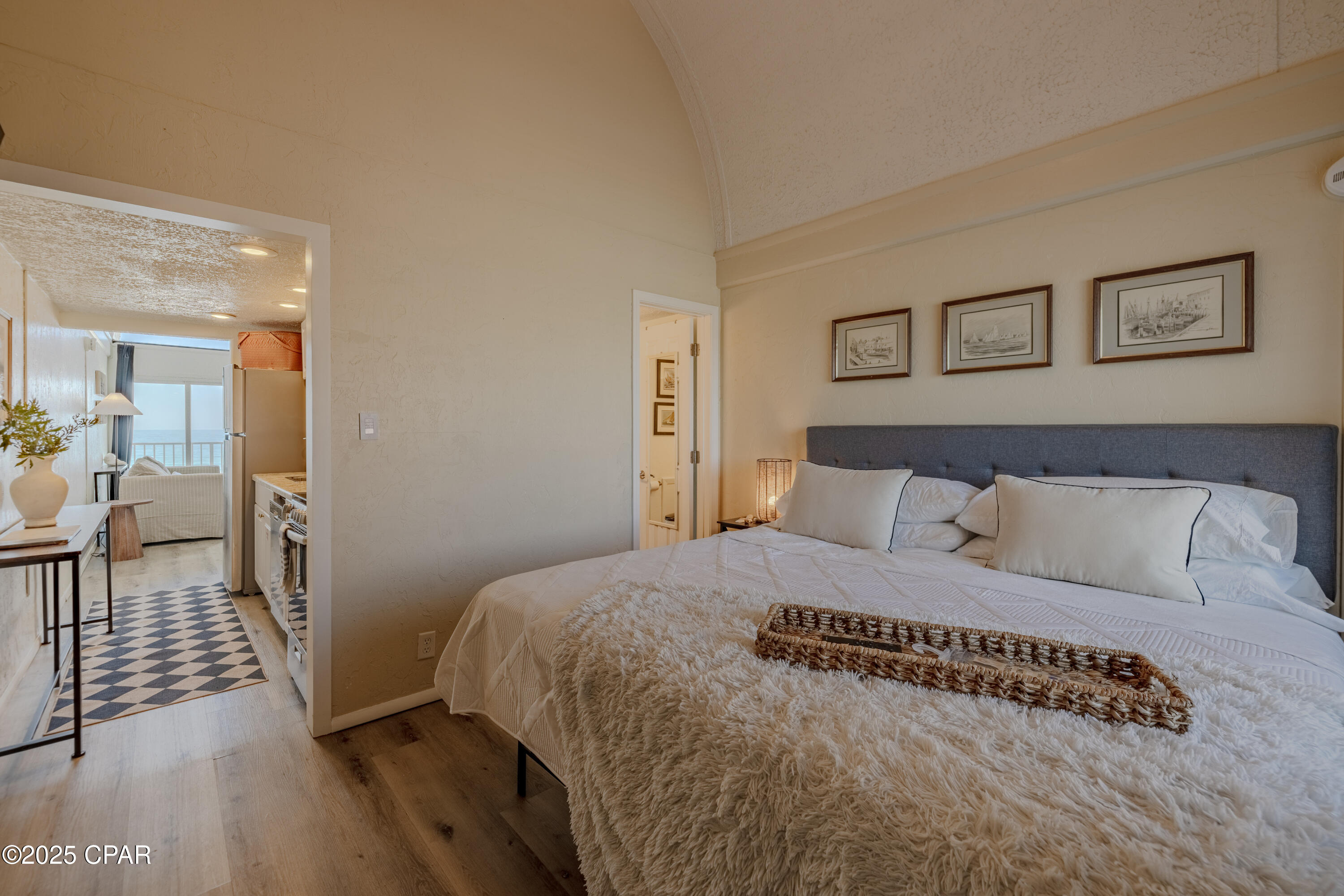 property viewer photo 19
