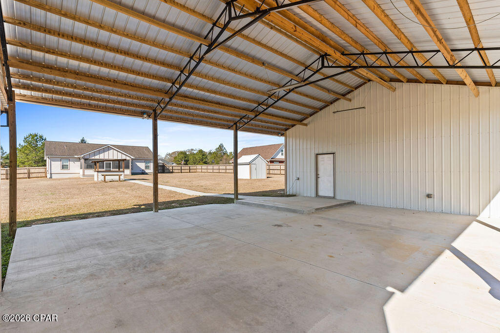 main property photo 39