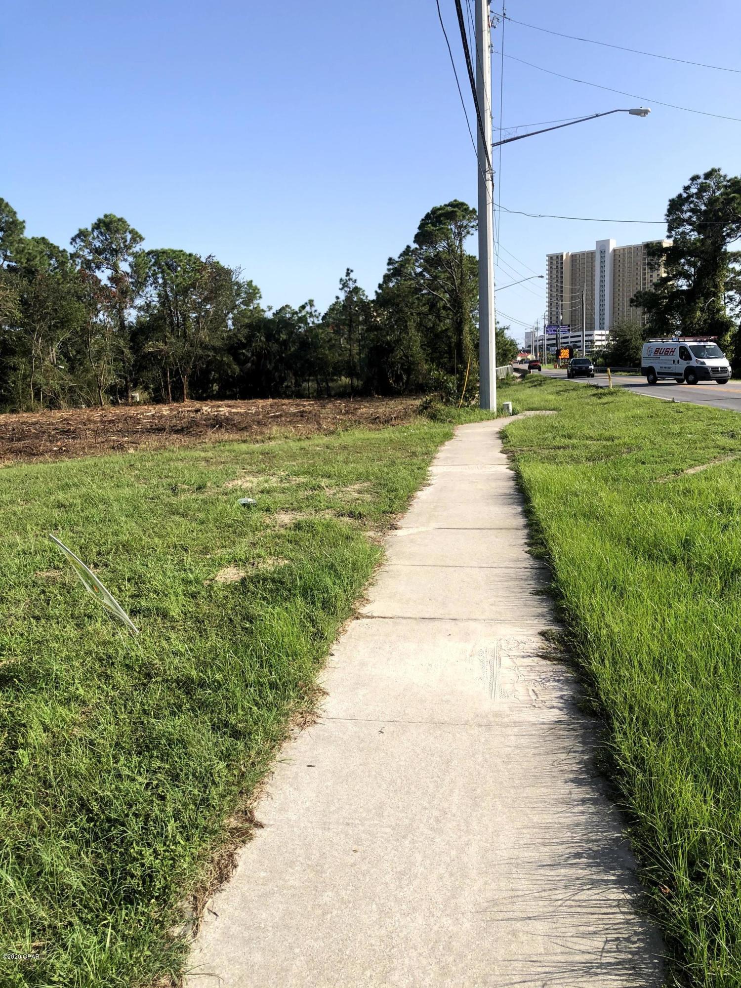 main property photo 17