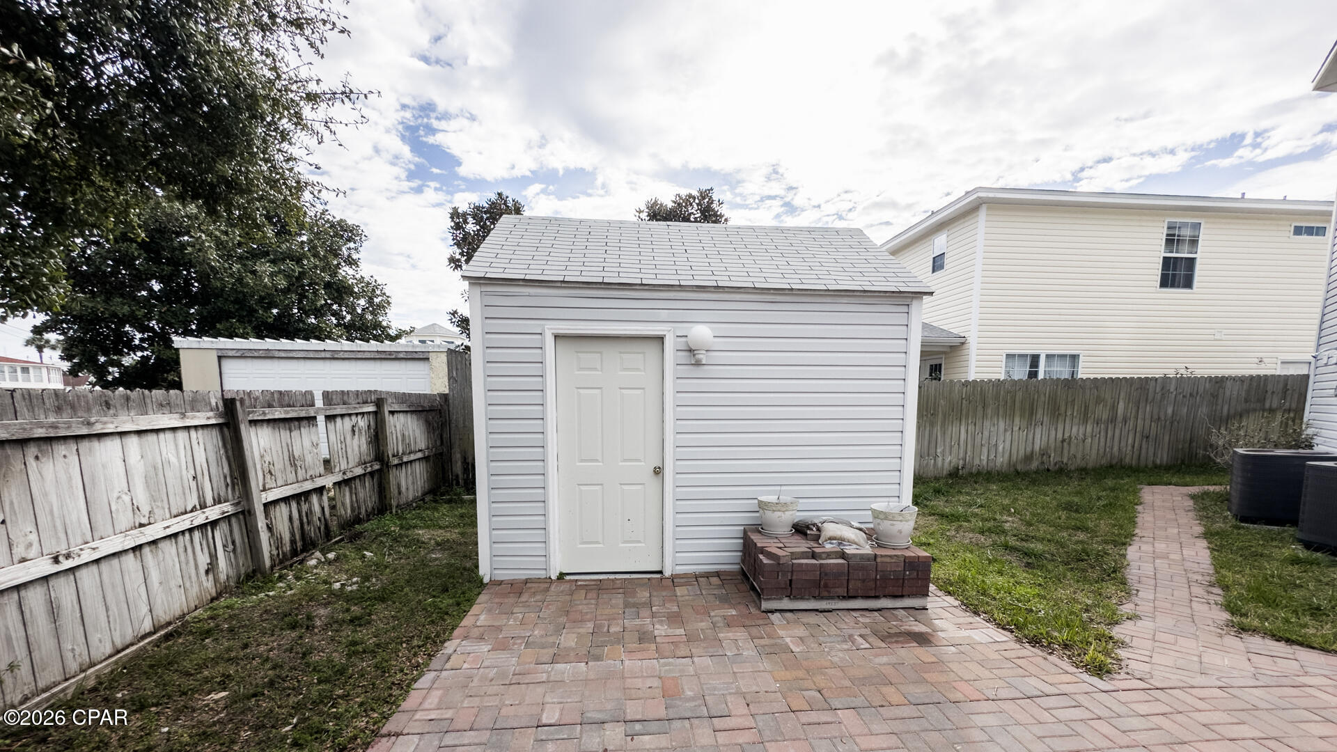 main property photo 73