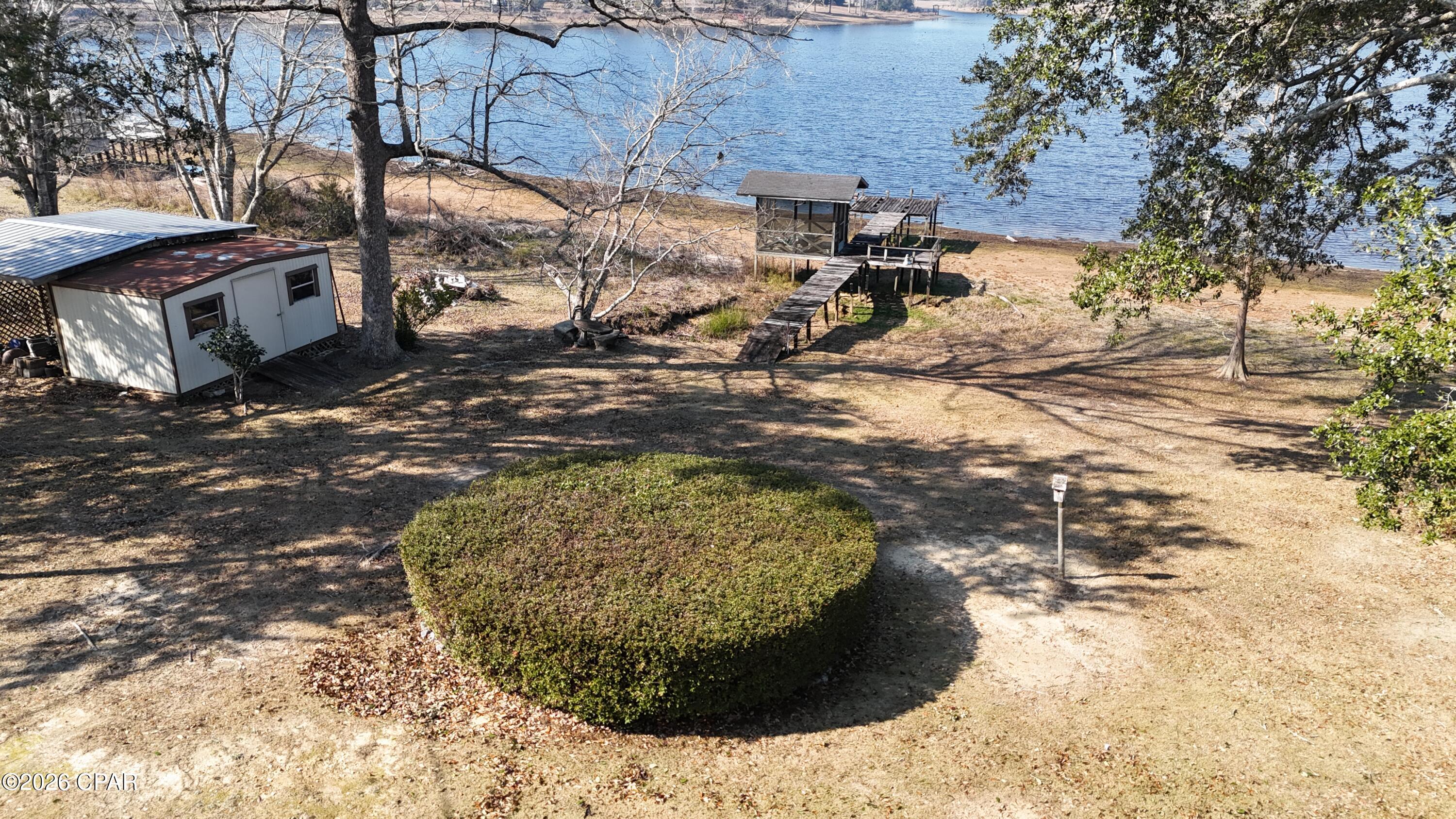 main property photo 28
