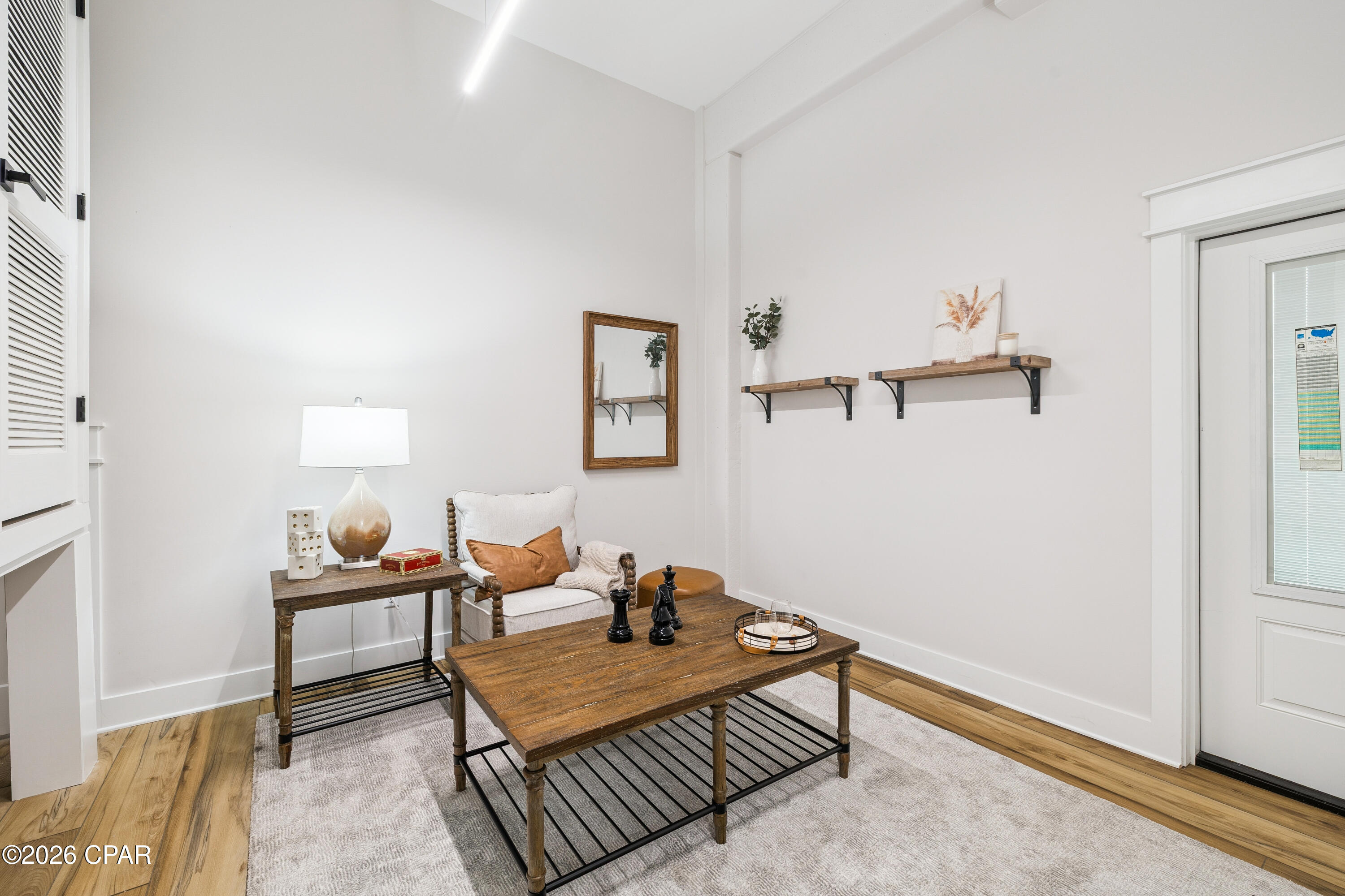 main property photo 90